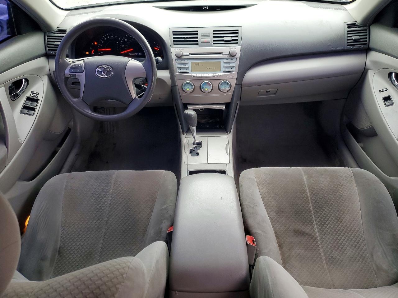2007 Toyota Camry Le Silver vin: 4T1BE46K57U651052
