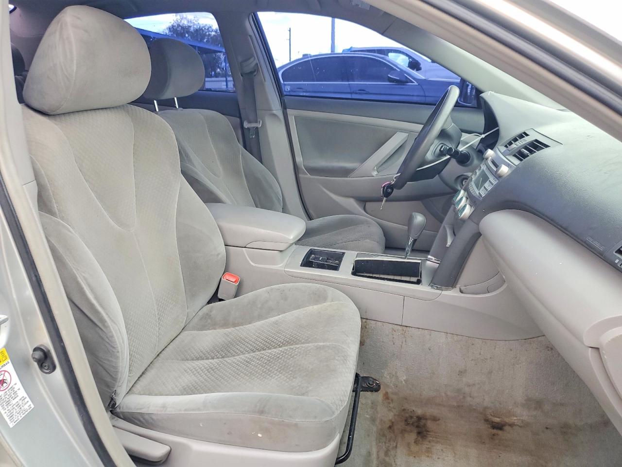 2007 Toyota Camry Le Silver vin: 4T1BE46K57U651052