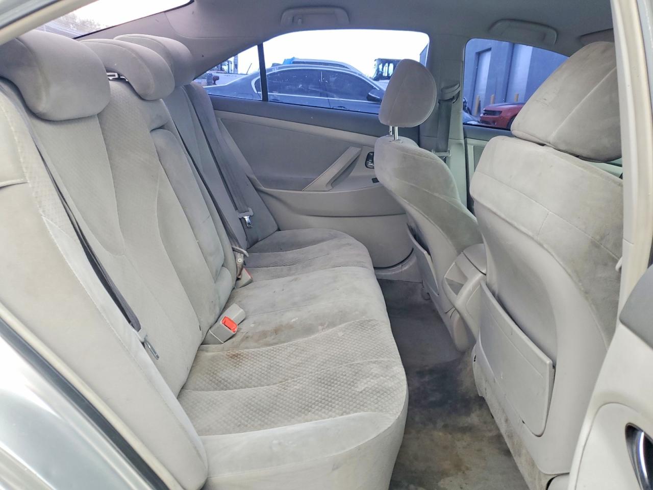 2007 Toyota Camry Le Silver vin: 4T1BE46K57U651052