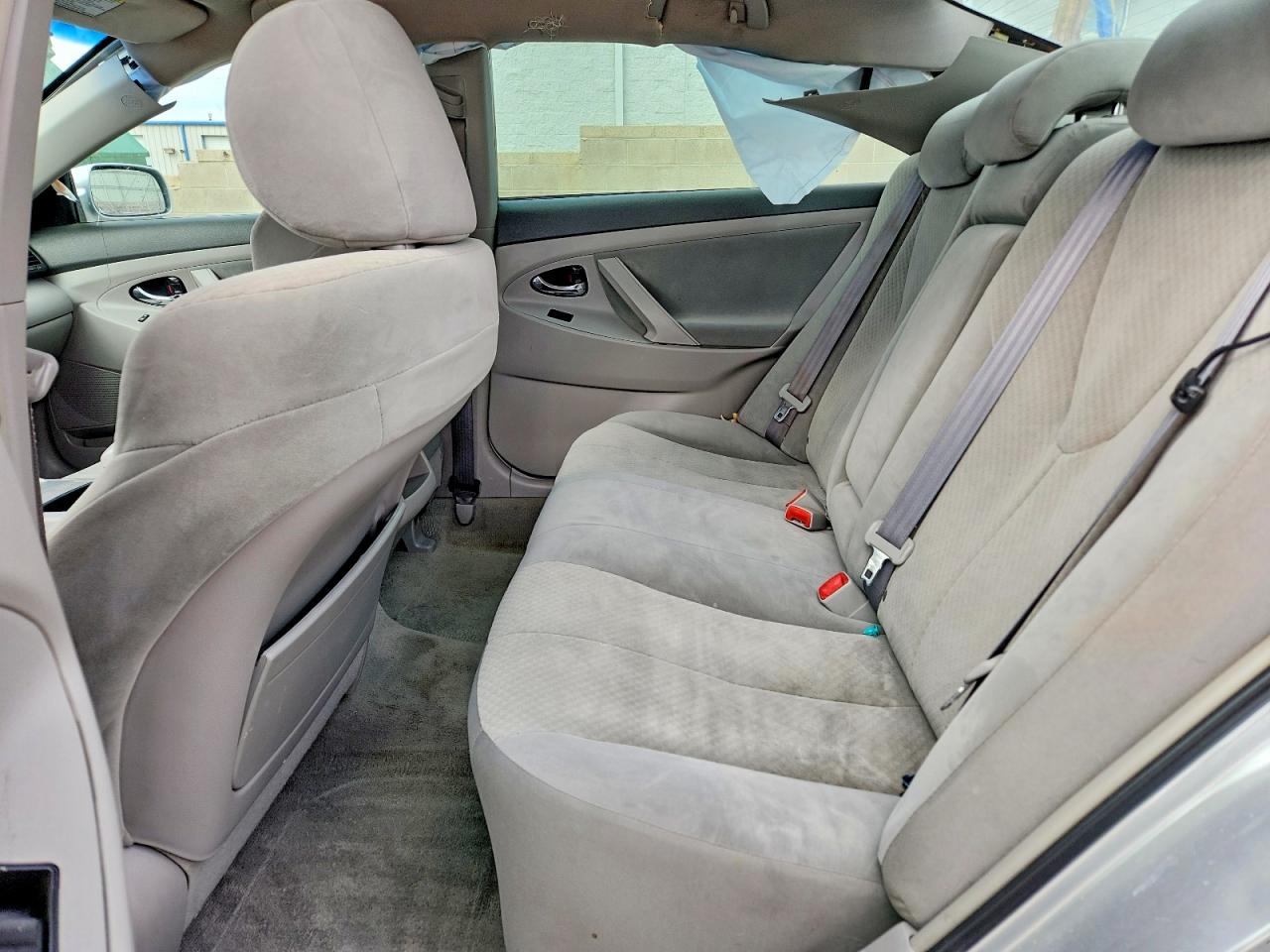 2007 Toyota Camry Le Silver vin: 4T1BE46K57U651195