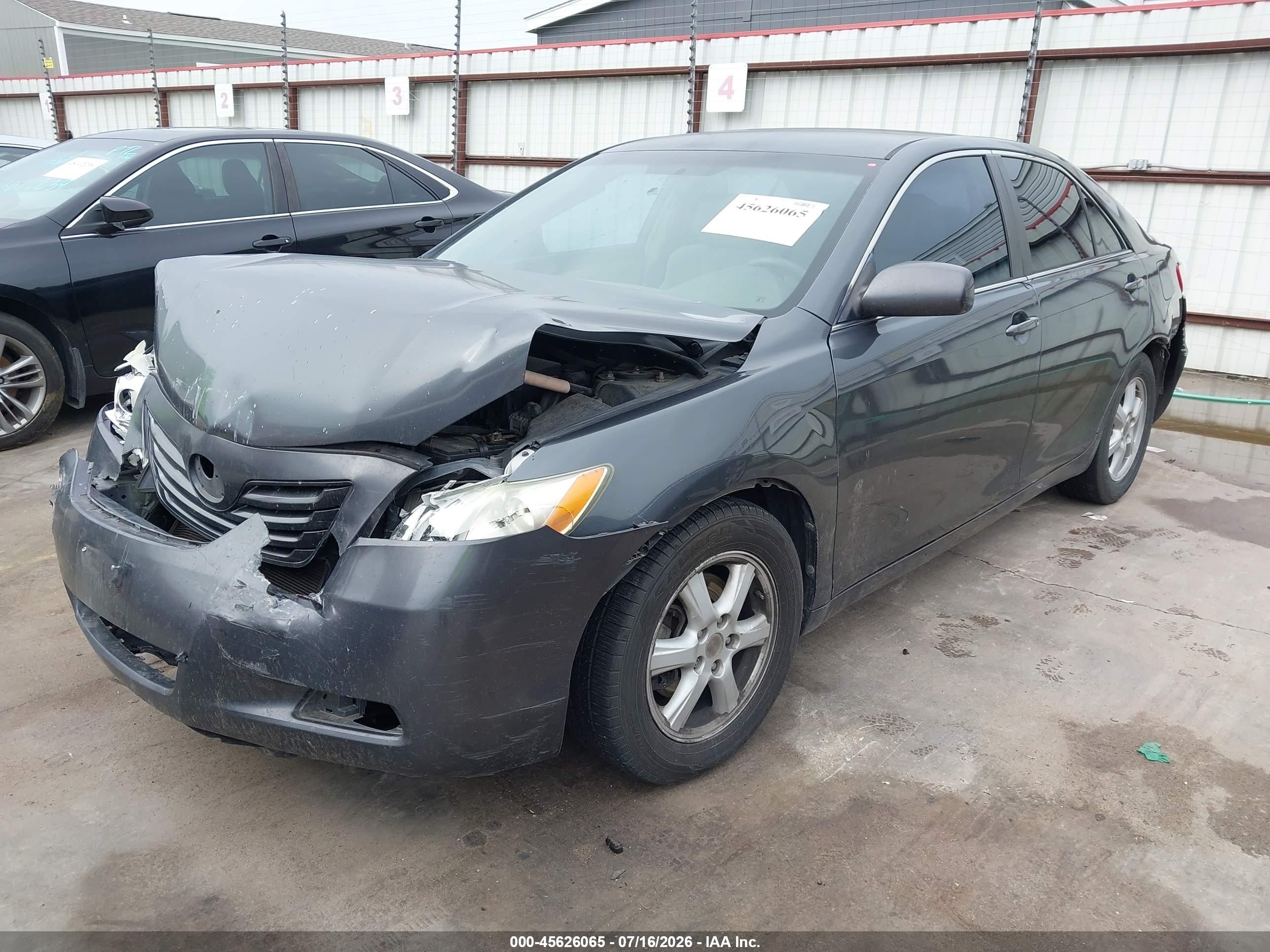 2007 Toyota Camry Le Gray vin: 4T1BE46K57U665372
