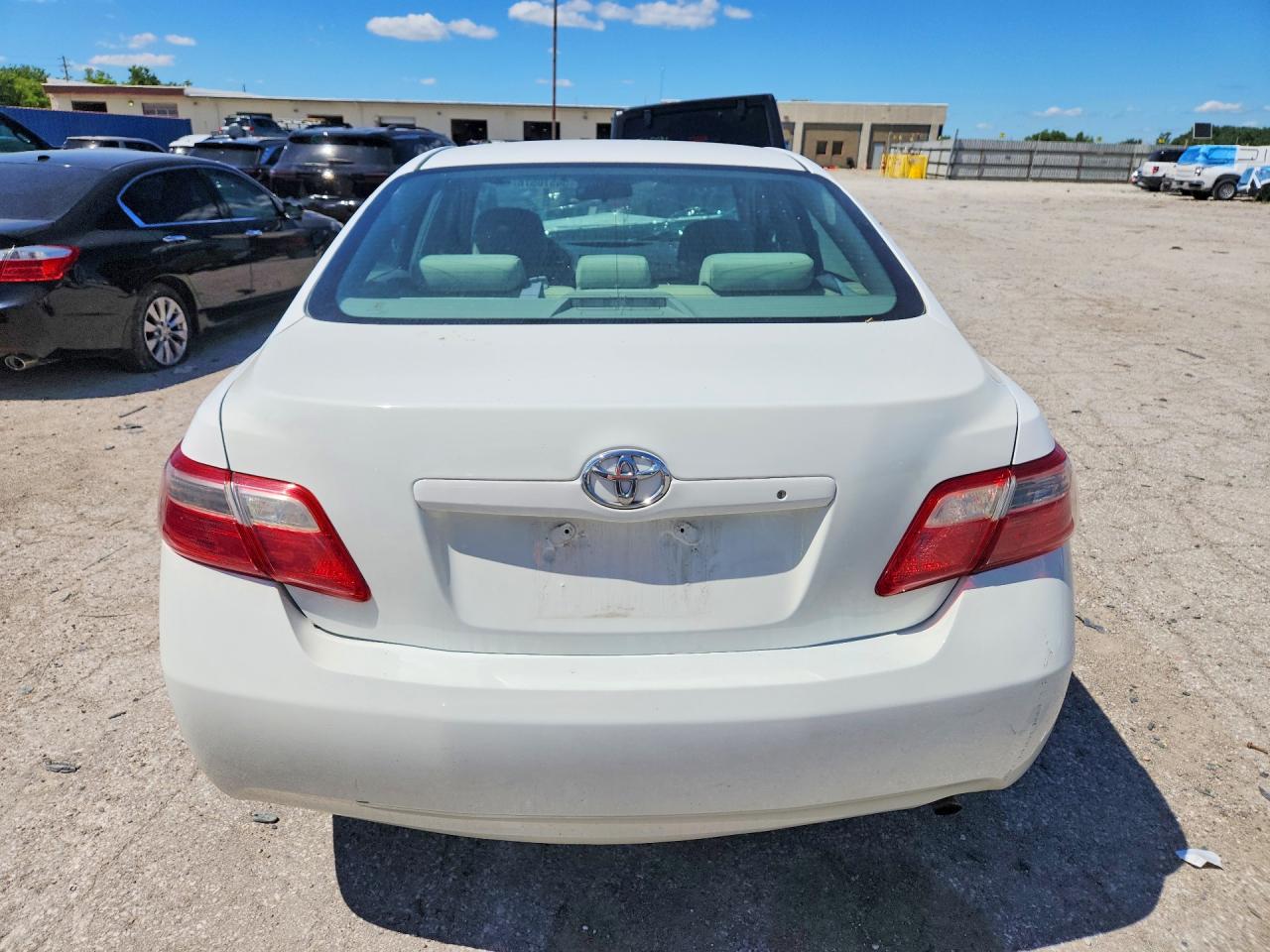 2007 Toyota Camry Le Белый vin: 4T1BE46K57U669955