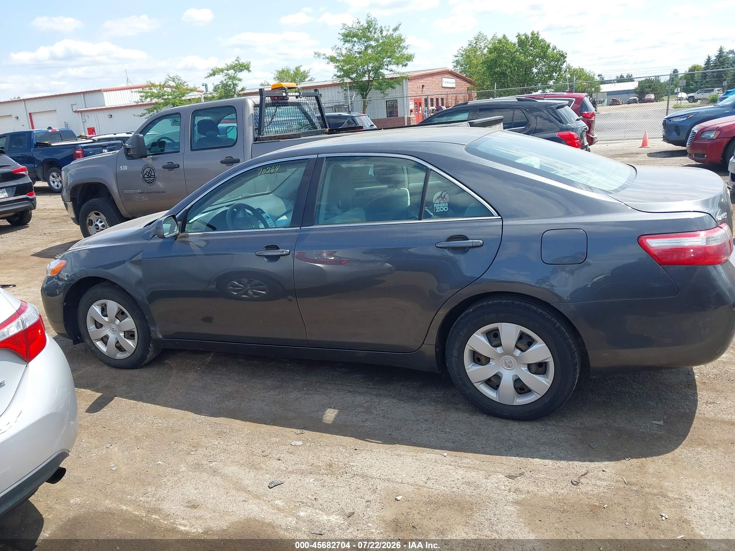 2007 Toyota Camry Le Серый vin: 4T1BE46K57U670264