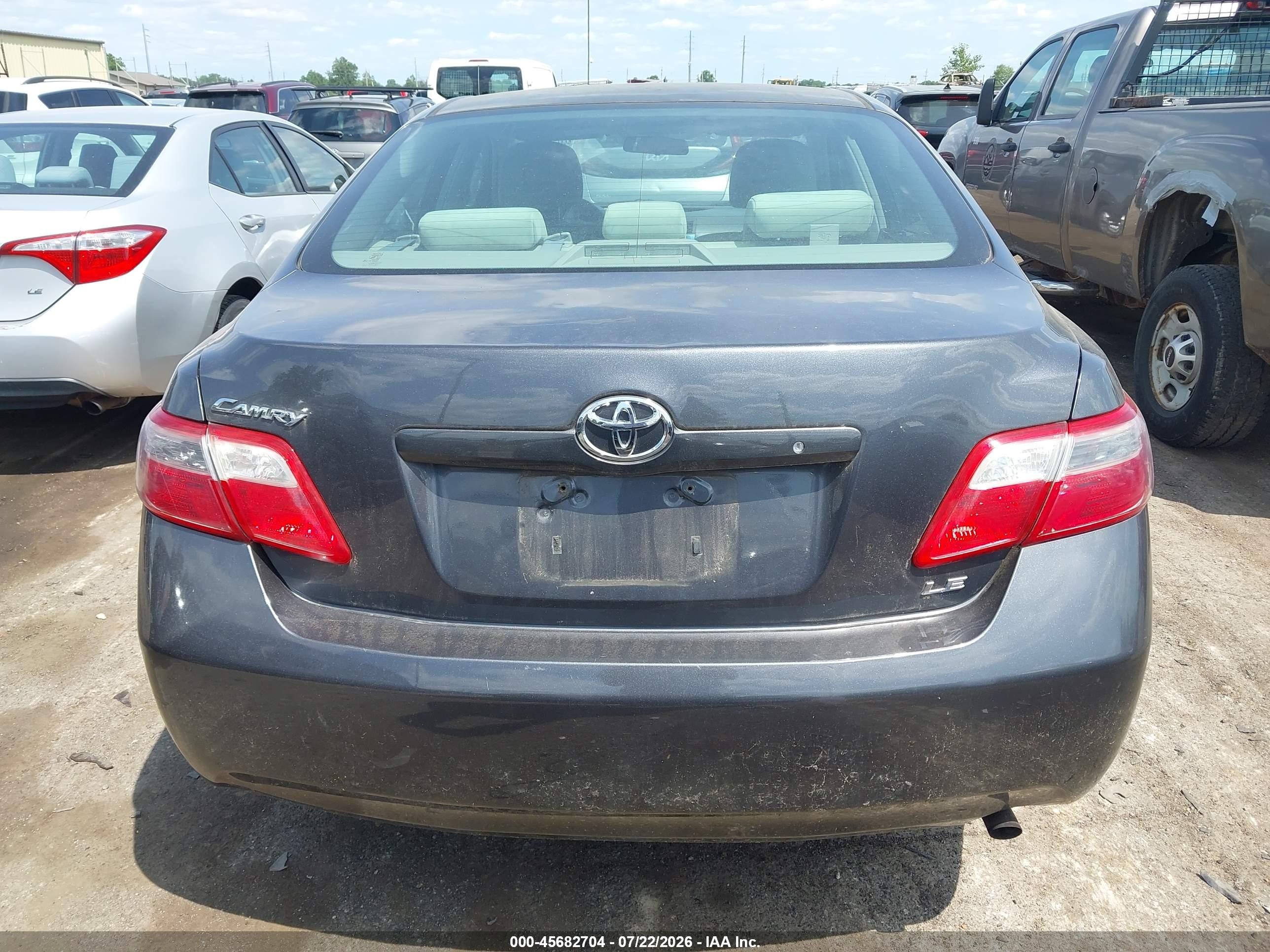 2007 Toyota Camry Le Серый vin: 4T1BE46K57U670264