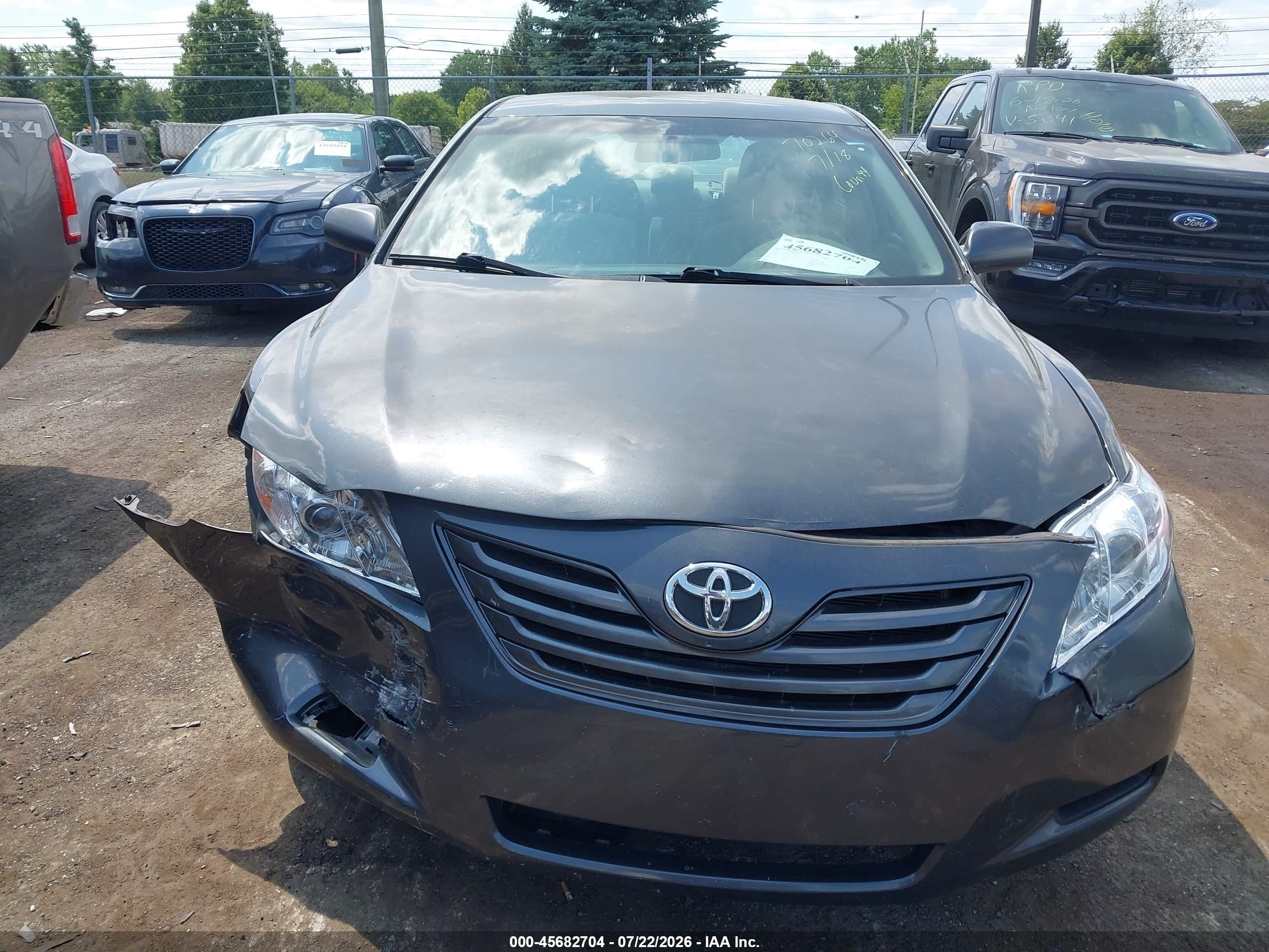2007 Toyota Camry Le Серый vin: 4T1BE46K57U670264