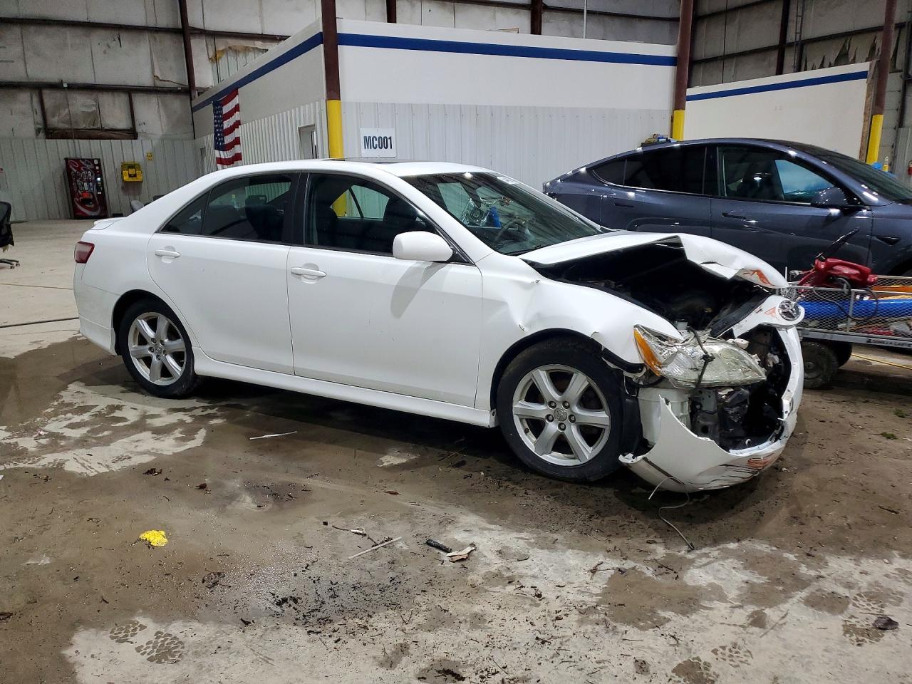 2007 Toyota Camry Se White vin: 4T1BE46K57U671690