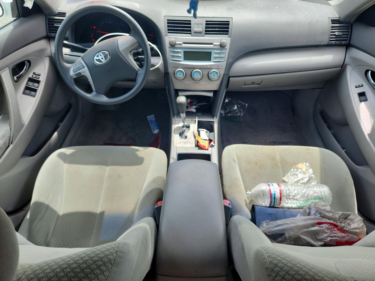 2007 Toyota Camry Le White vin: 4T1BE46K57U692944