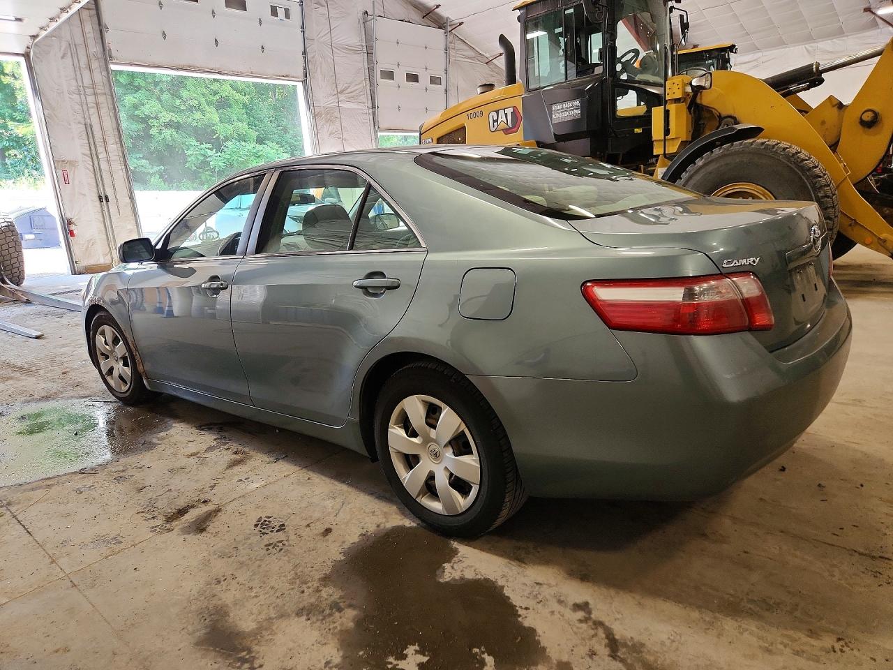 2007 Toyota Camry Le Green vin: 4T1BE46K57U707068