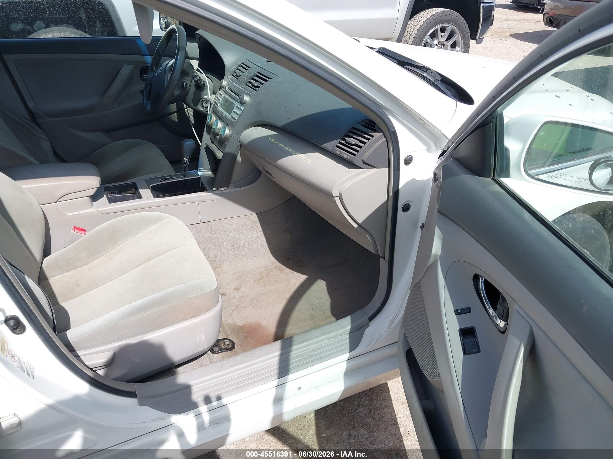 2007 Toyota Camry Ce White vin: 4T1BE46K57U710357