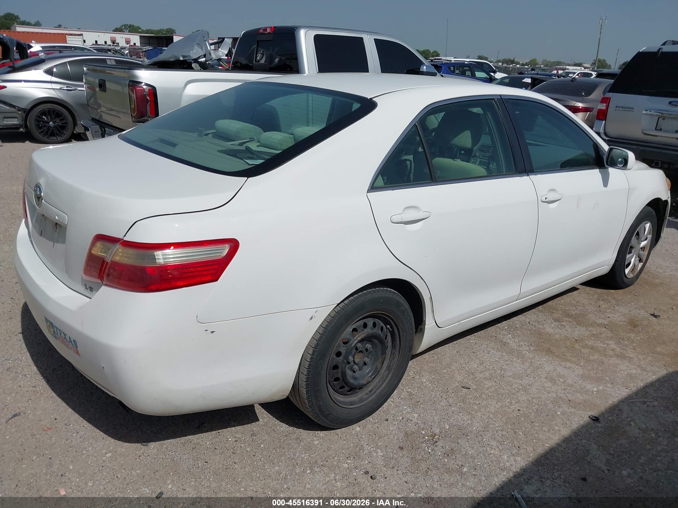 2007 Toyota Camry Ce White vin: 4T1BE46K57U710357
