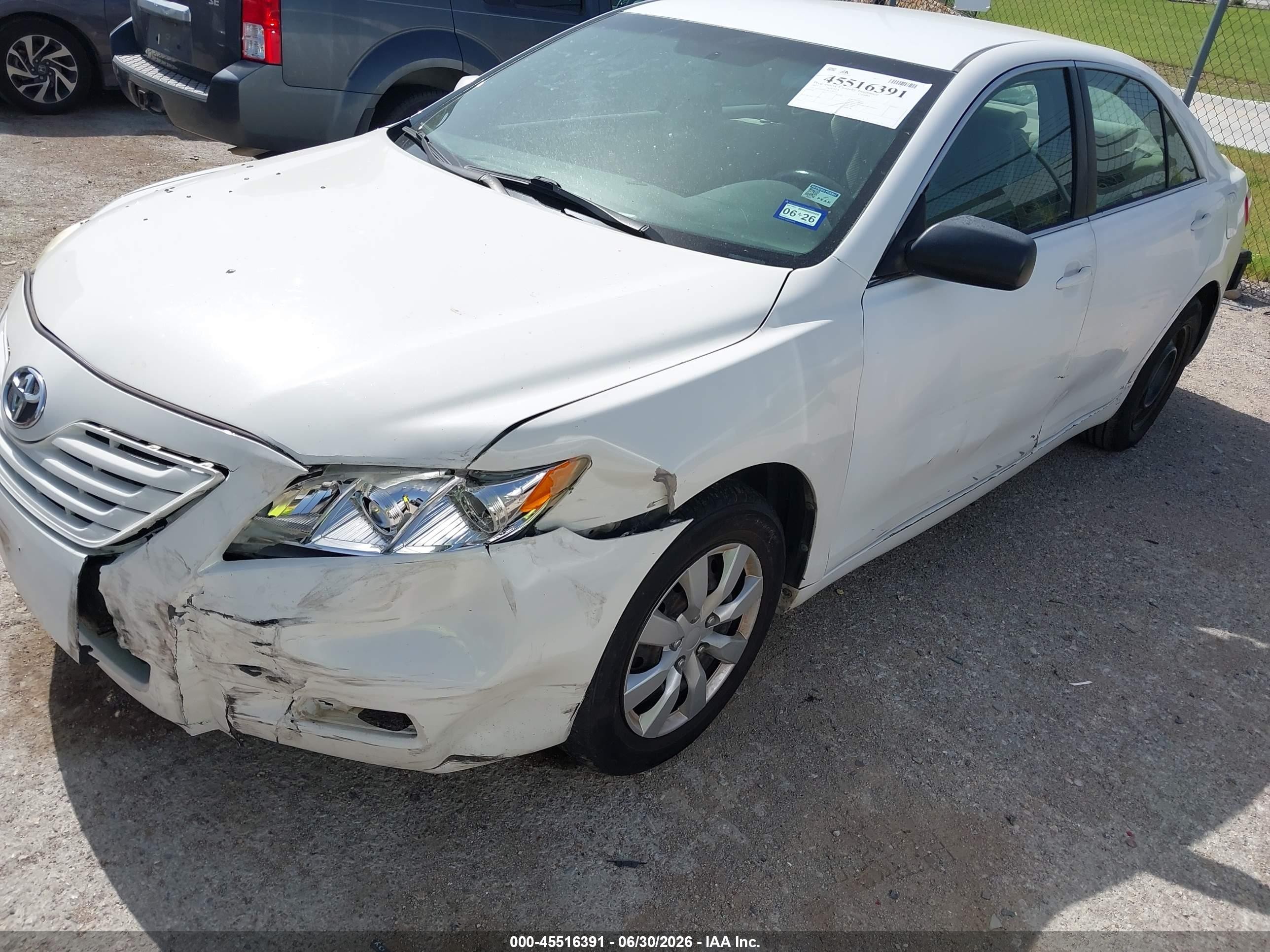 2007 Toyota Camry Ce White vin: 4T1BE46K57U710357