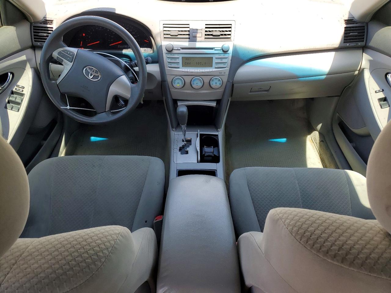 2007 Toyota Camry Ce Silver vin: 4T1BE46K57U715283
