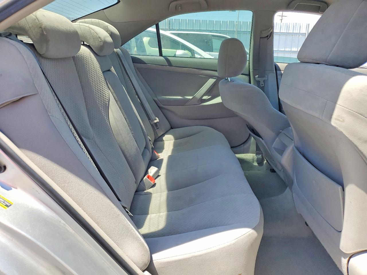 2007 Toyota Camry Ce Silver vin: 4T1BE46K57U715283