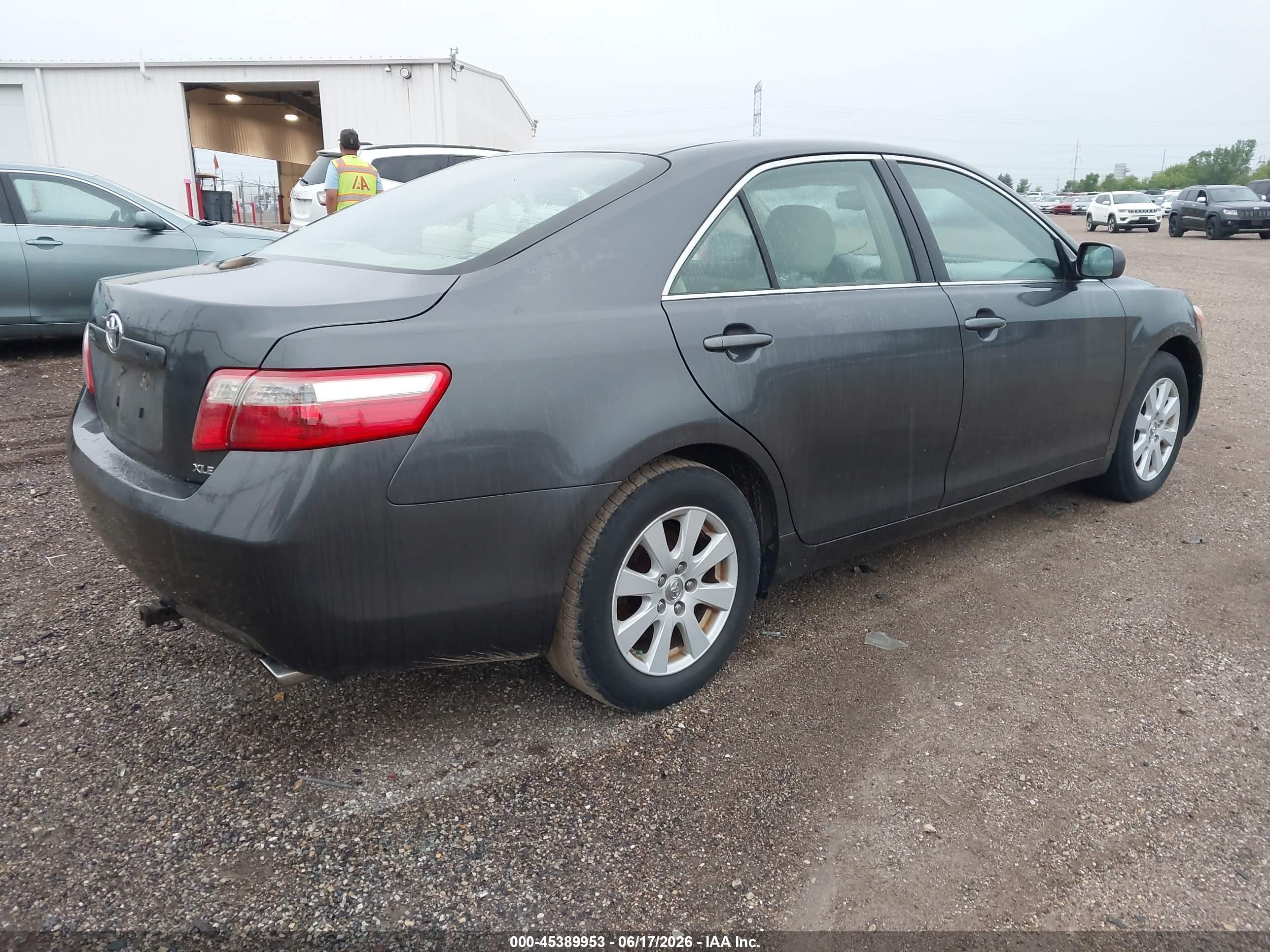 2007 Toyota Camry Xle Серый vin: 4T1BE46K57U722959