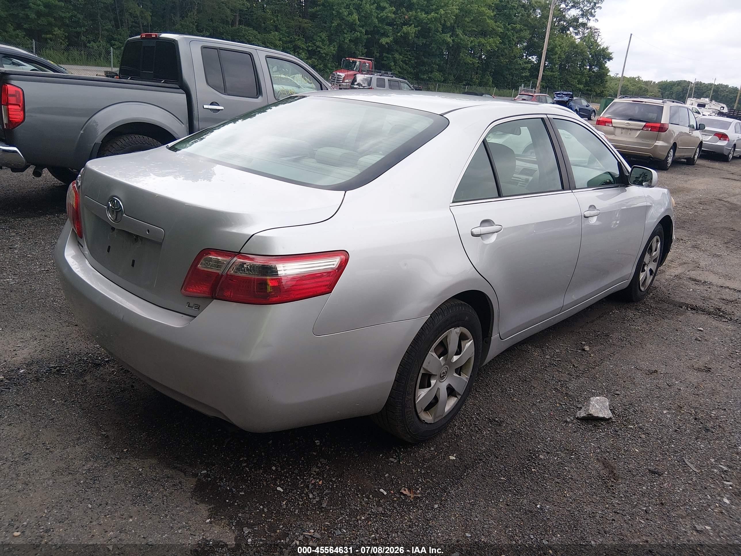 2008 Toyota Camry Le Silver vin: 4T1BE46K58U211690