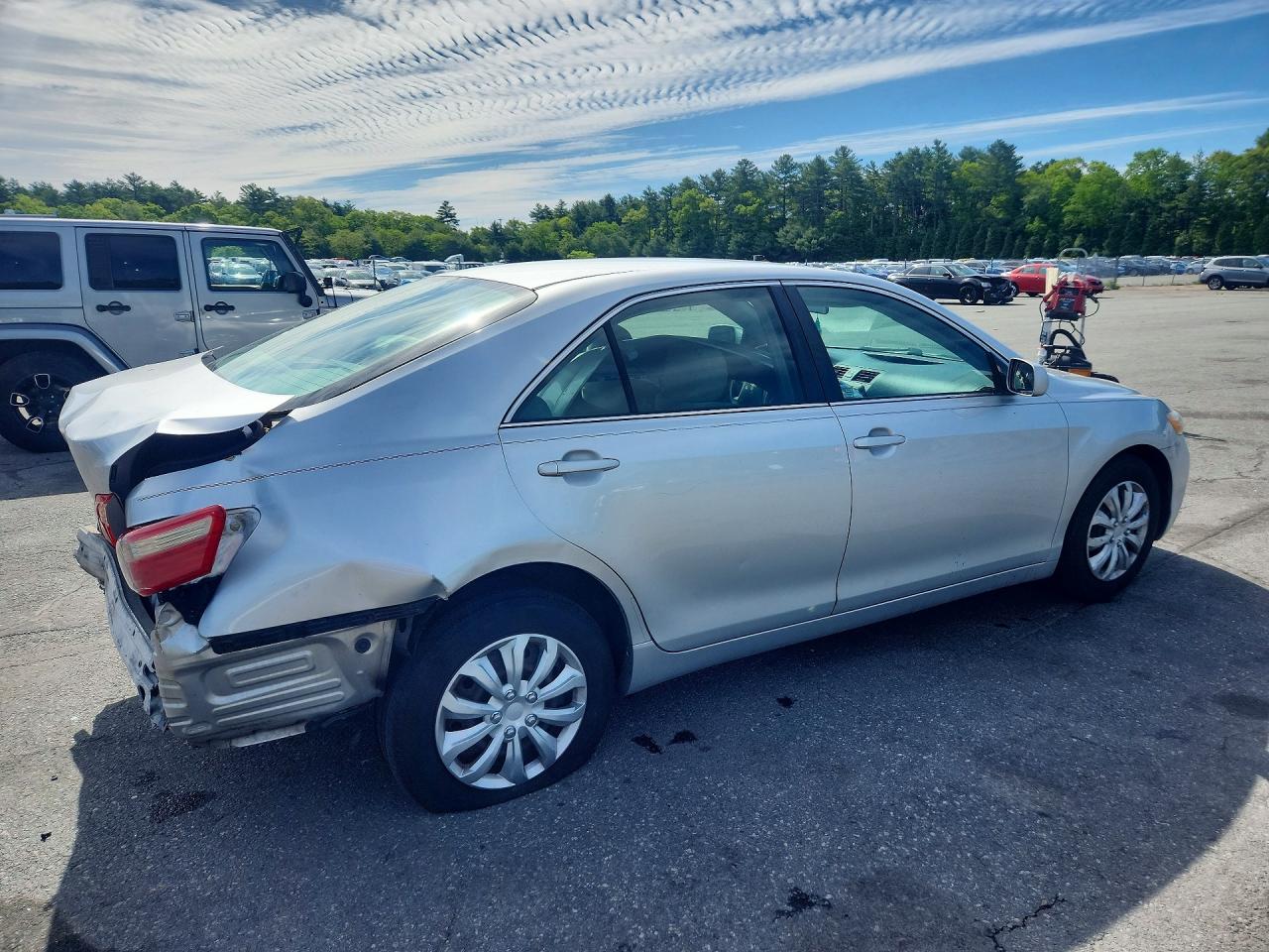 2008 Toyota Camry Le Silver vin: 4T1BE46K58U220101