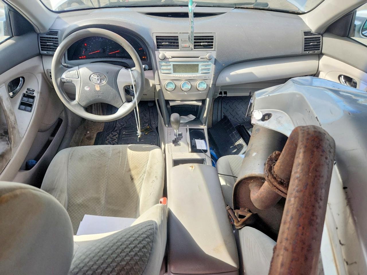2008 Toyota Camry Le Silver vin: 4T1BE46K58U220101