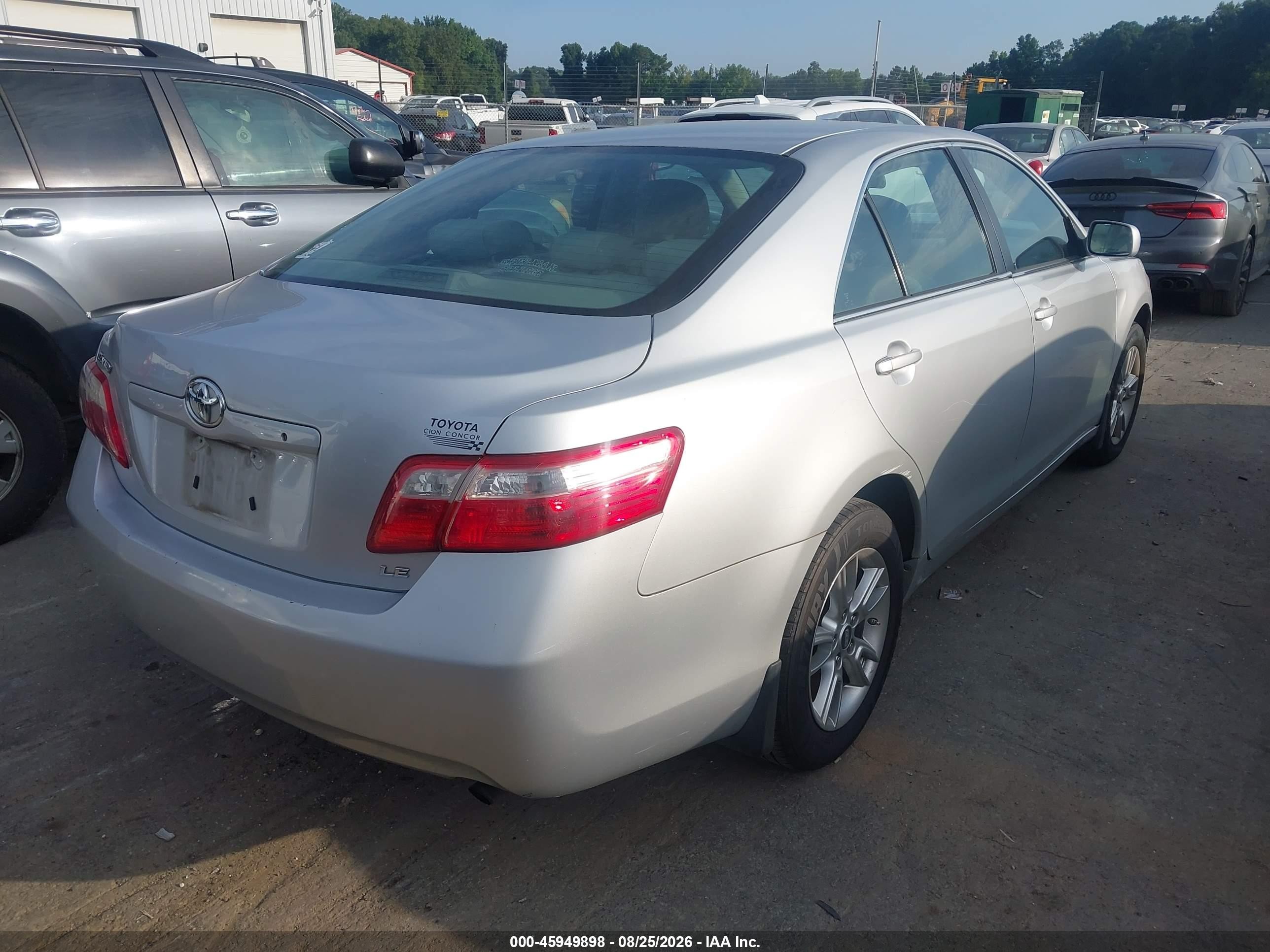 2008 Toyota Camry Le Silver vin: 4T1BE46K58U261571