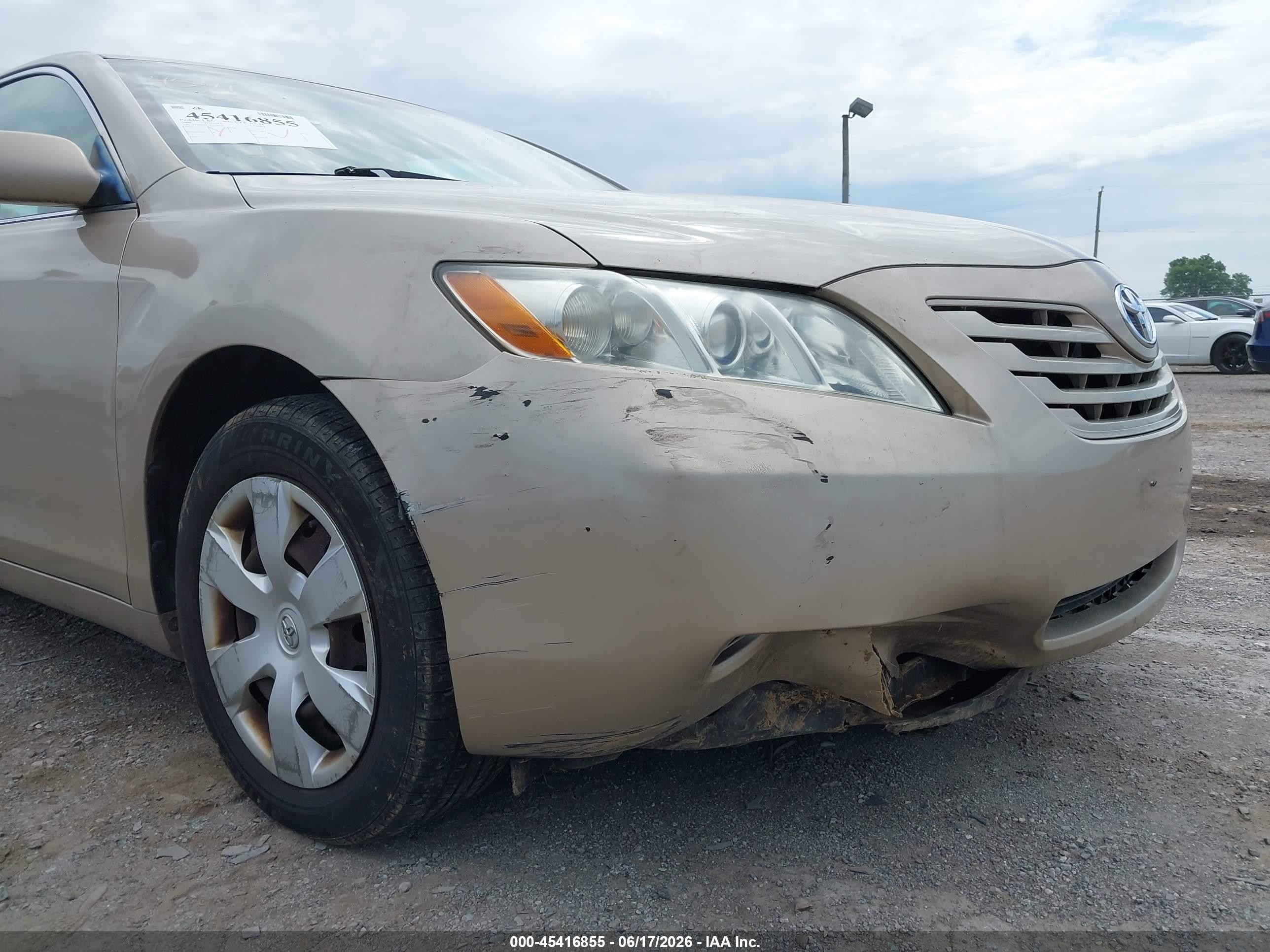 2008 Toyota Camry   Золотой vin: 4T1BE46K58U746776