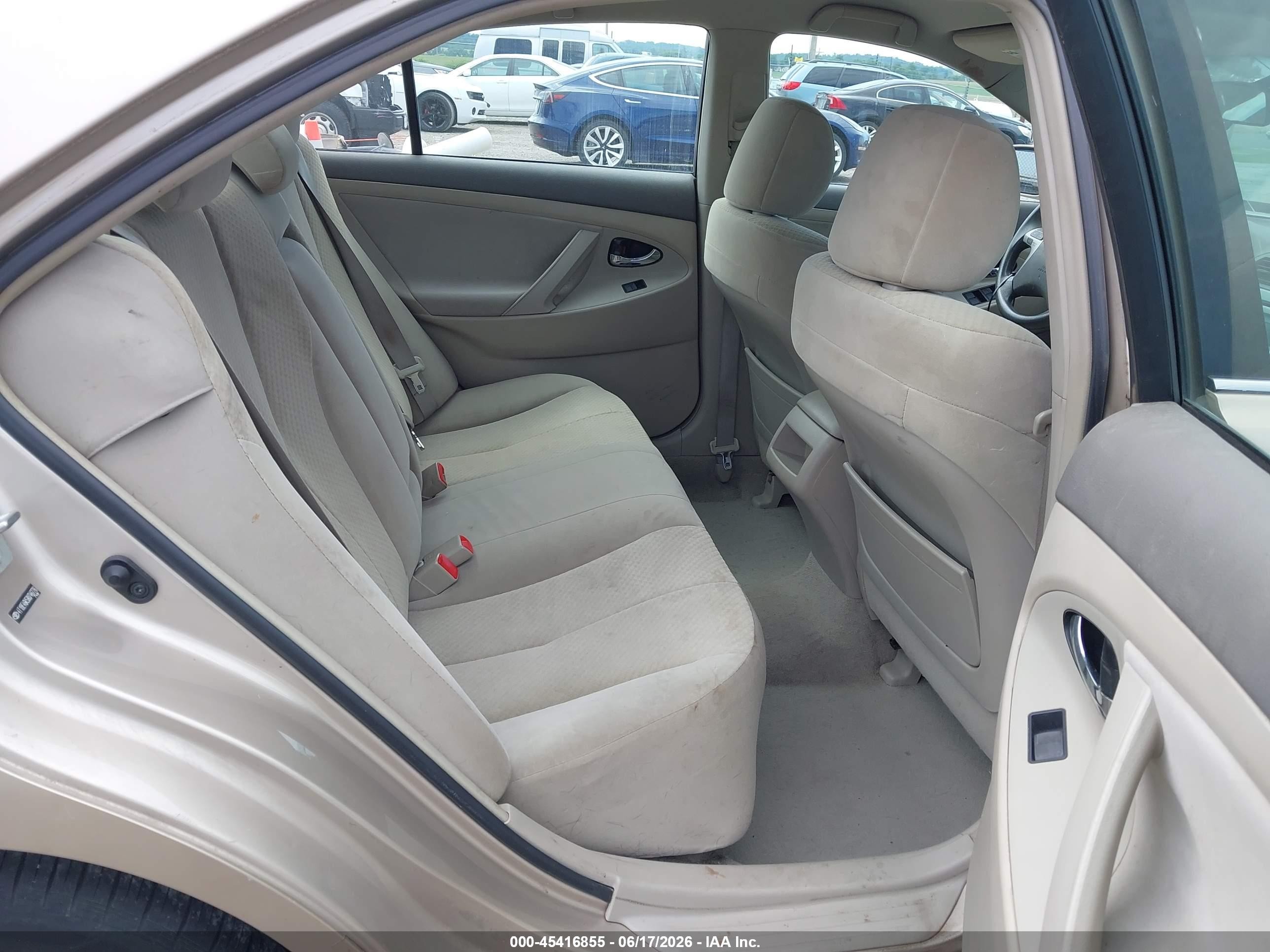 2008 Toyota Camry   Золотой vin: 4T1BE46K58U746776