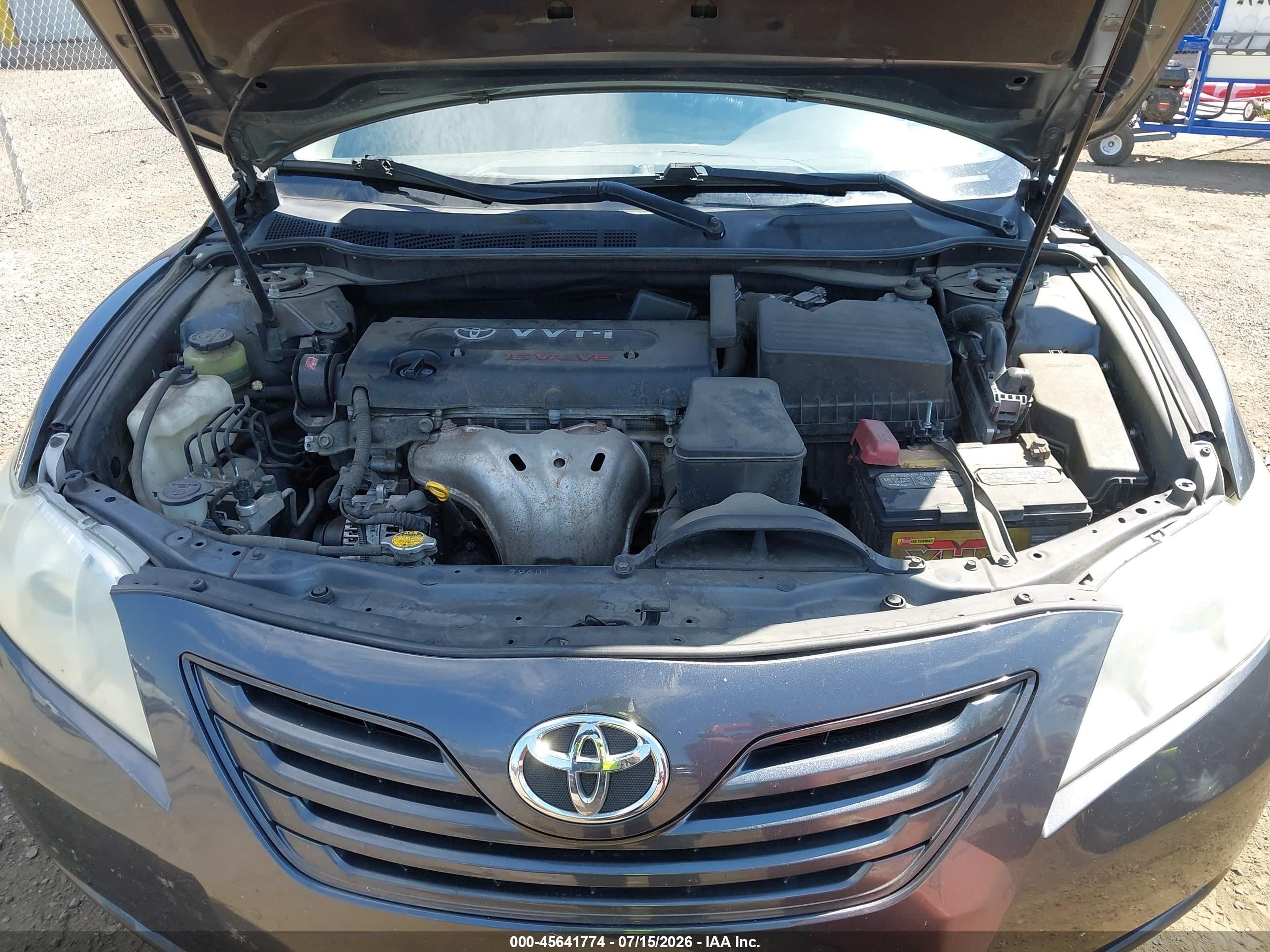 2008 Toyota Camry Le Gray vin: 4T1BE46K58U750911