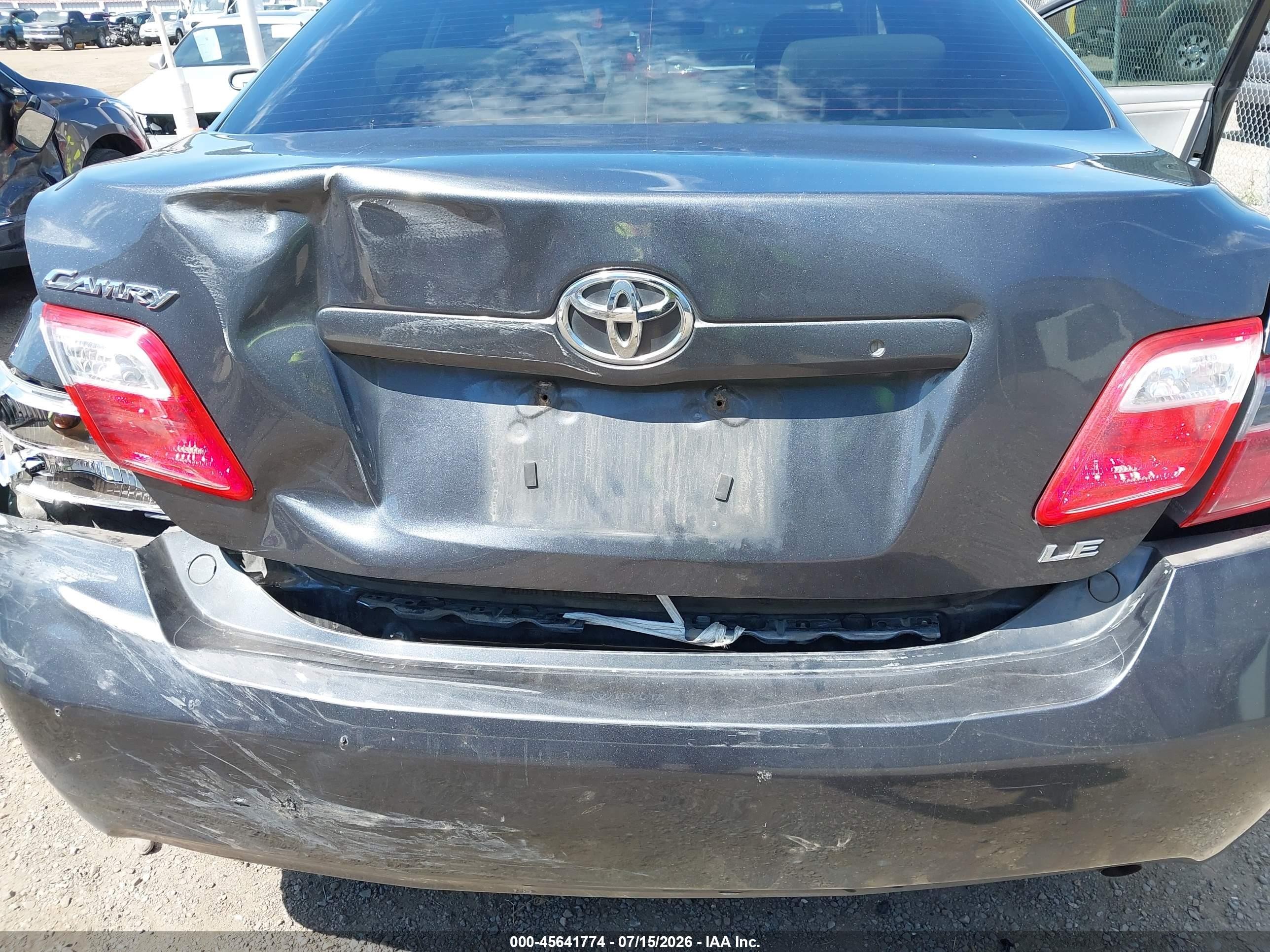 2008 Toyota Camry Le Gray vin: 4T1BE46K58U750911