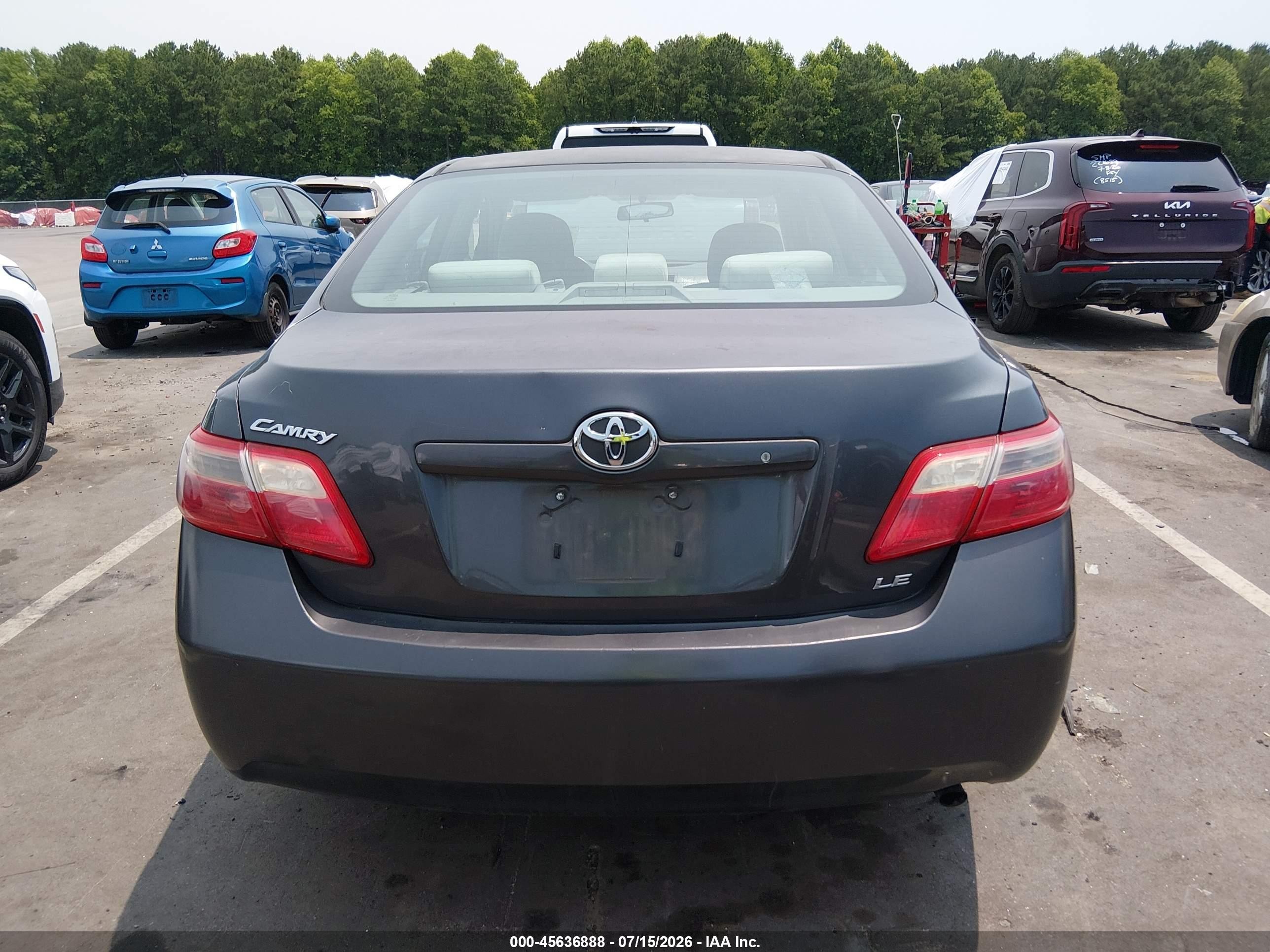 2008 Toyota Camry Le Gray vin: 4T1BE46K58U783049