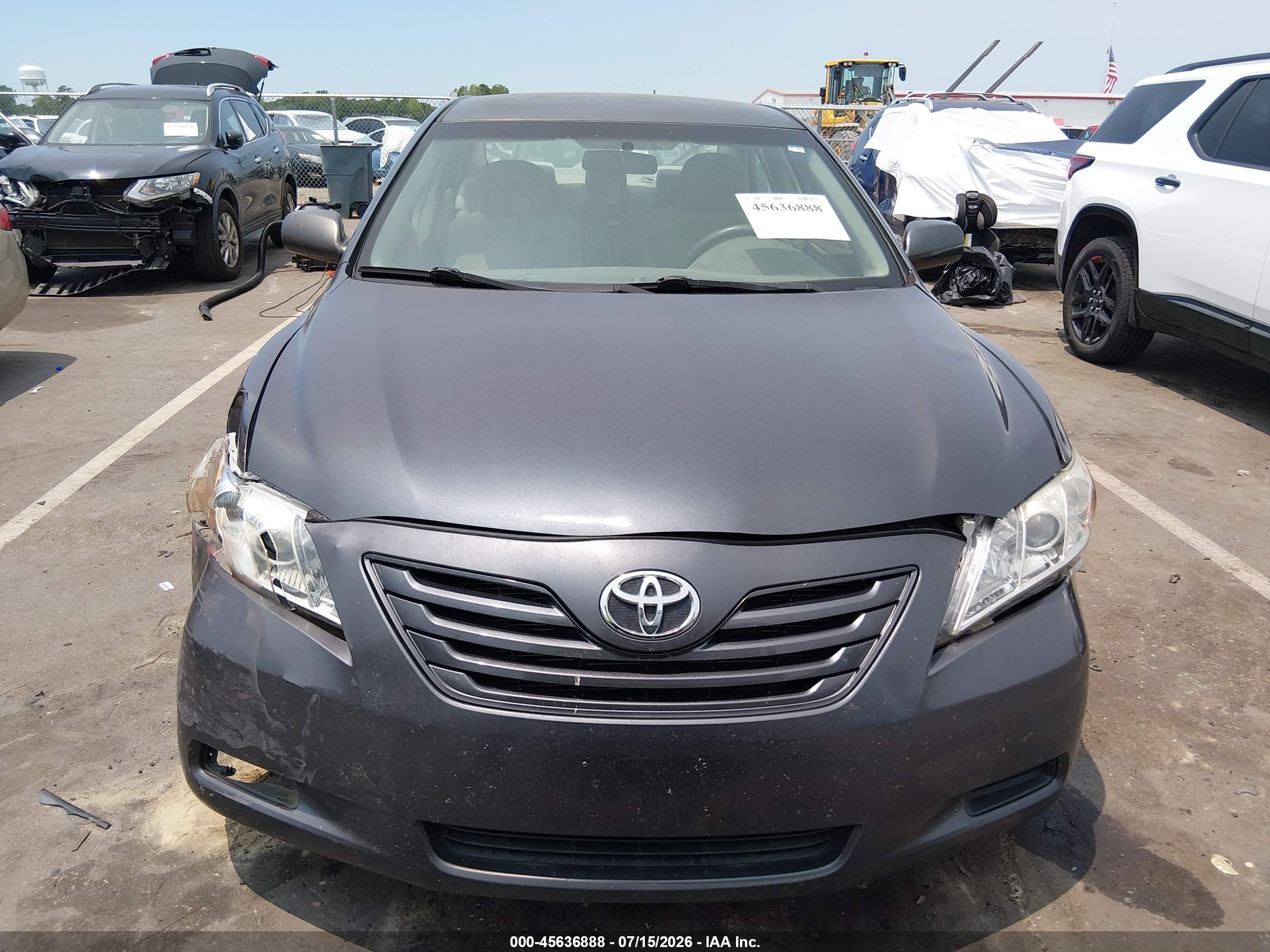 2008 Toyota Camry Le Gray vin: 4T1BE46K58U783049