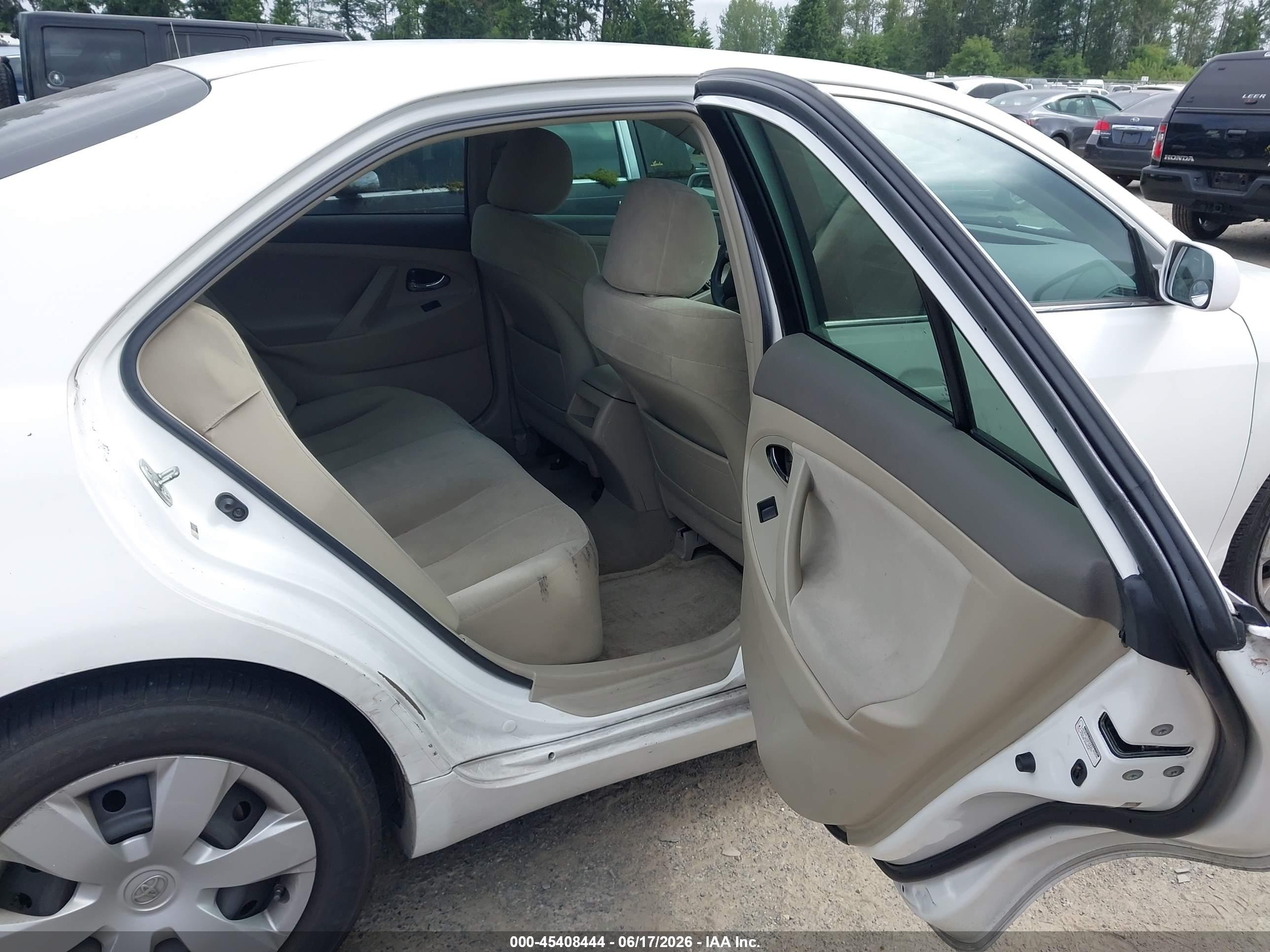 2008 Toyota Camry Le Белый vin: 4T1BE46K58U783973