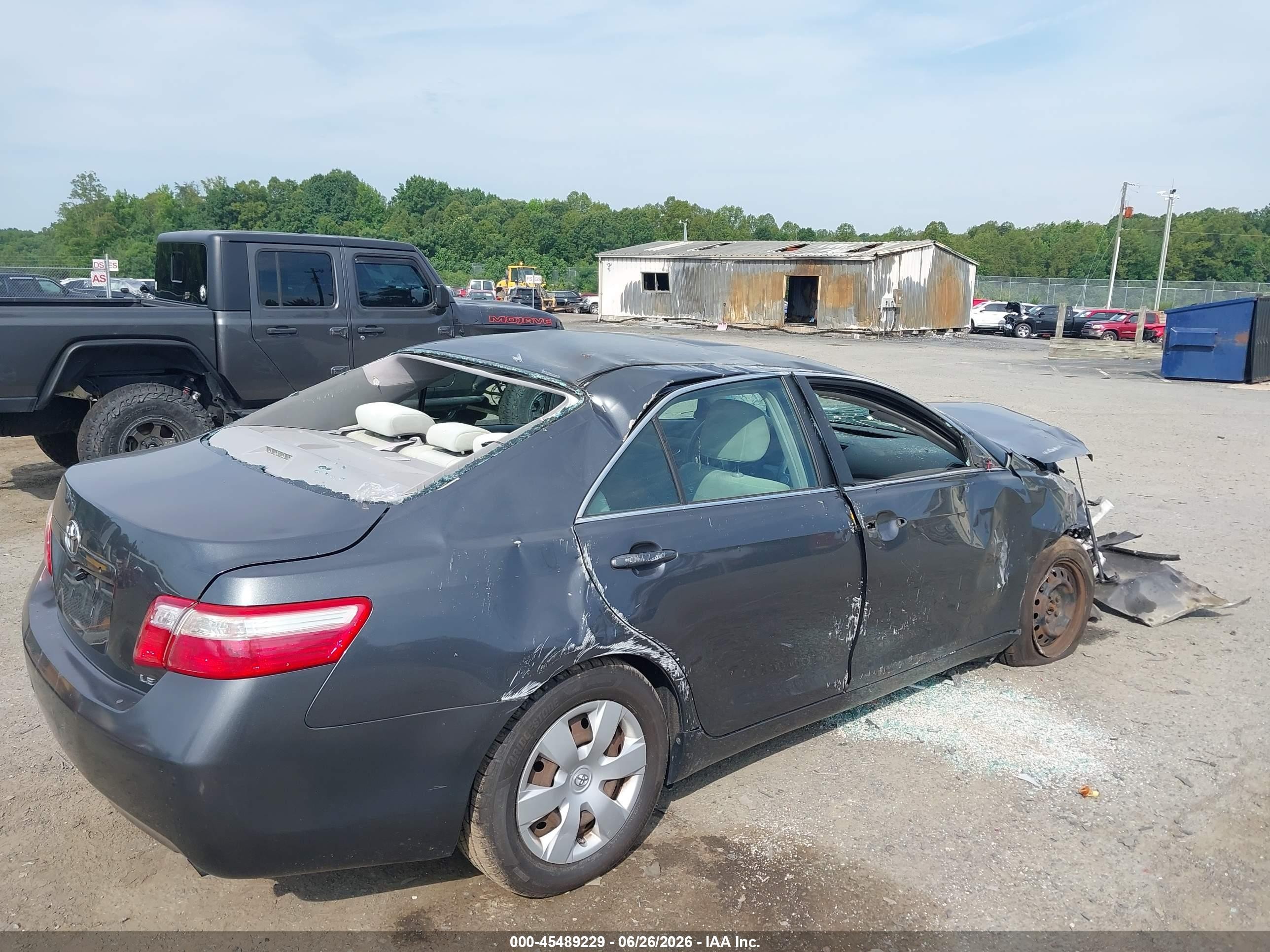 2008 Toyota Camry Le Gray vin: 4T1BE46K58U784699