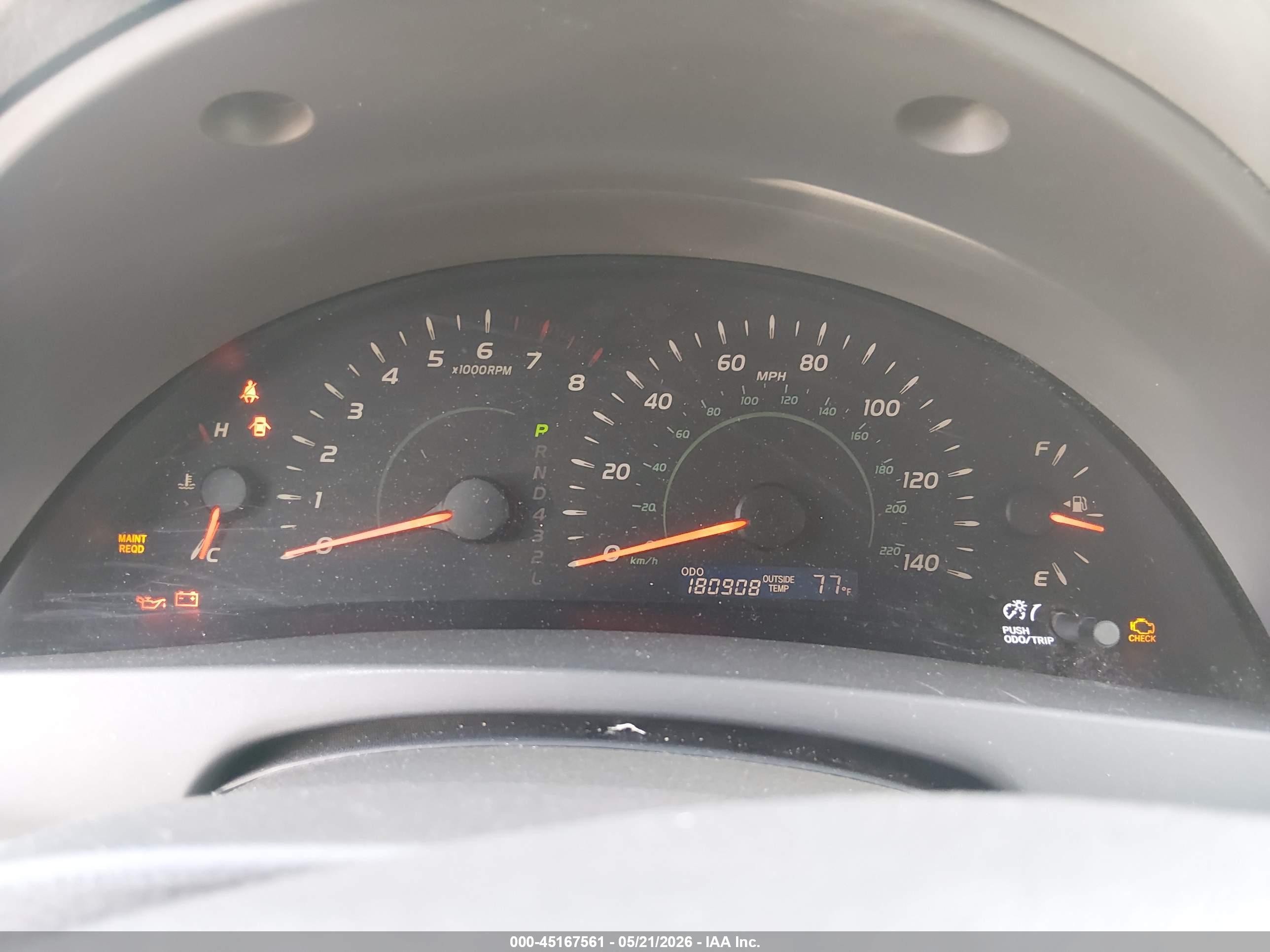 2008 Toyota Camry Le Gold vin: 4T1BE46K58U789868