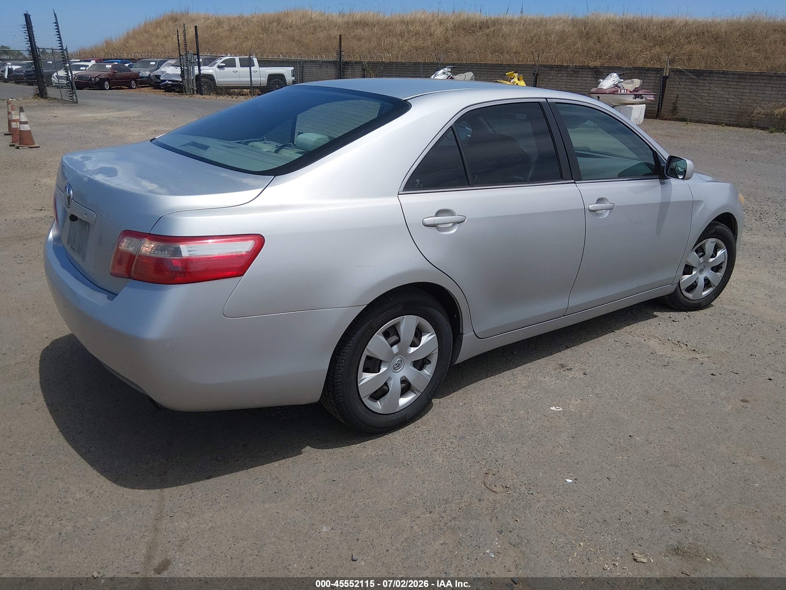 2009 Toyota Camry Le Gray vin: 4T1BE46K59U320023