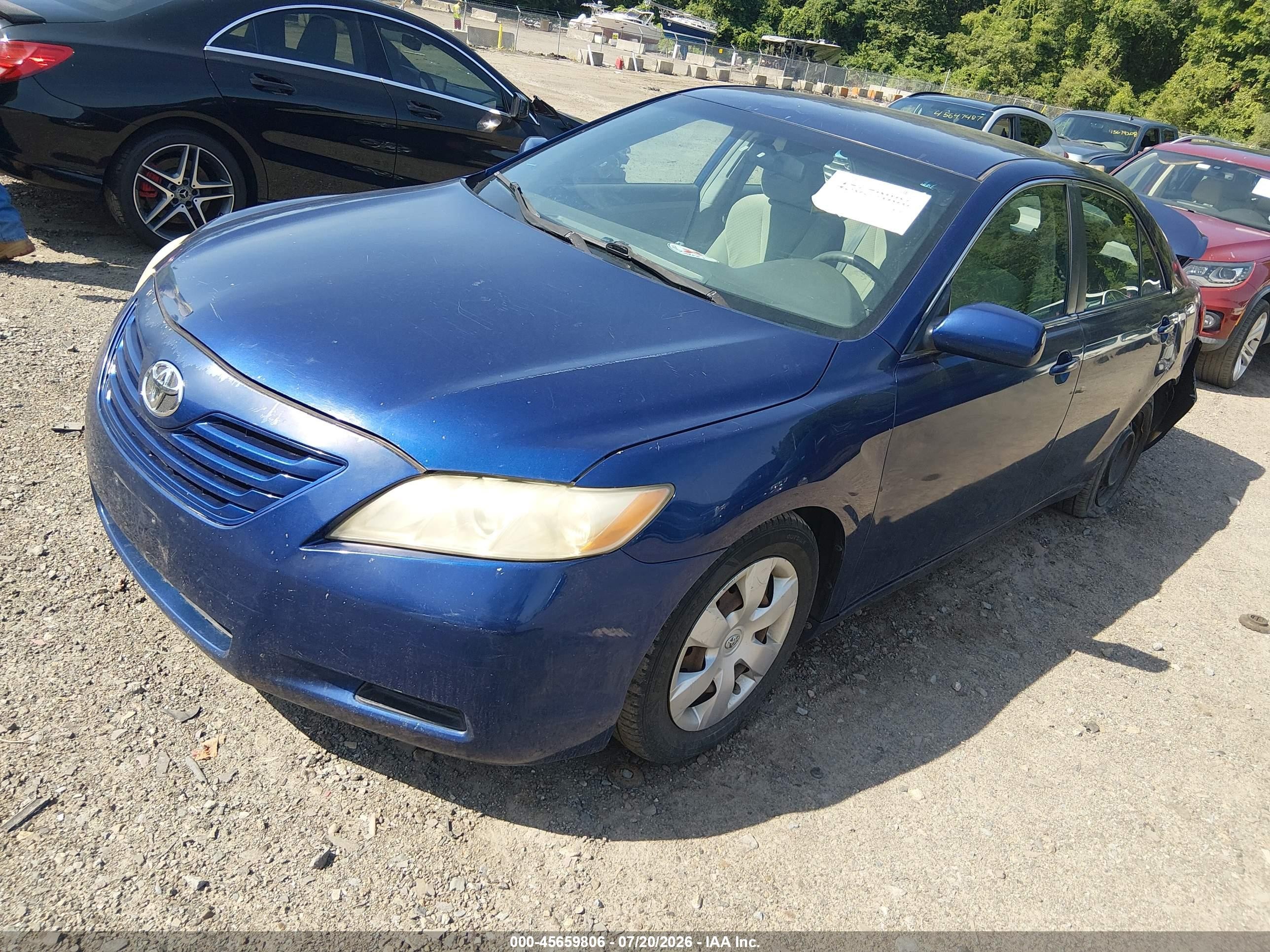 2009 Toyota Camry Le Blue vin: 4T1BE46K59U320975