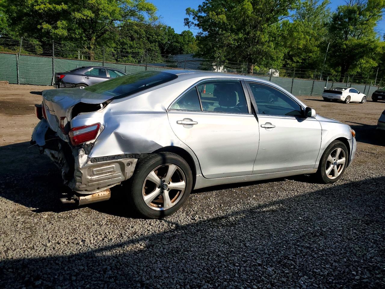 2009 Toyota Camry Le Silver vin: 4T1BE46K59U339316