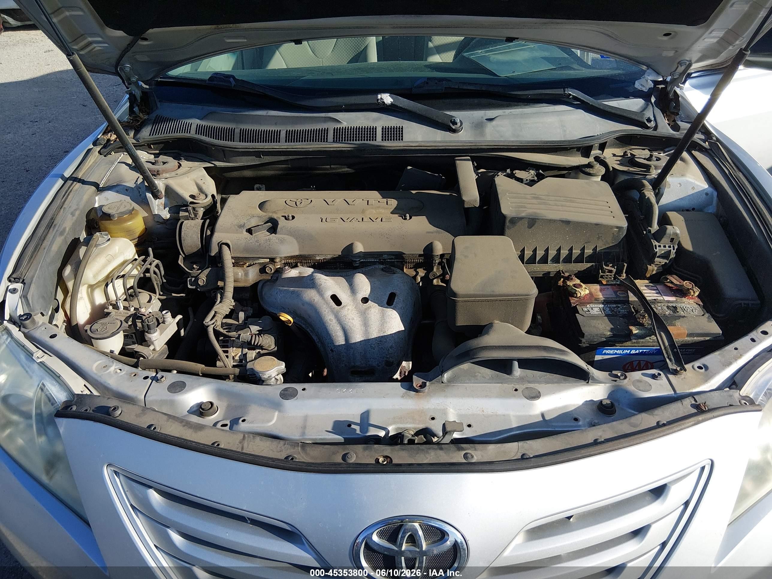 2009 Toyota Camry Le Серебряный vin: 4T1BE46K59U361753