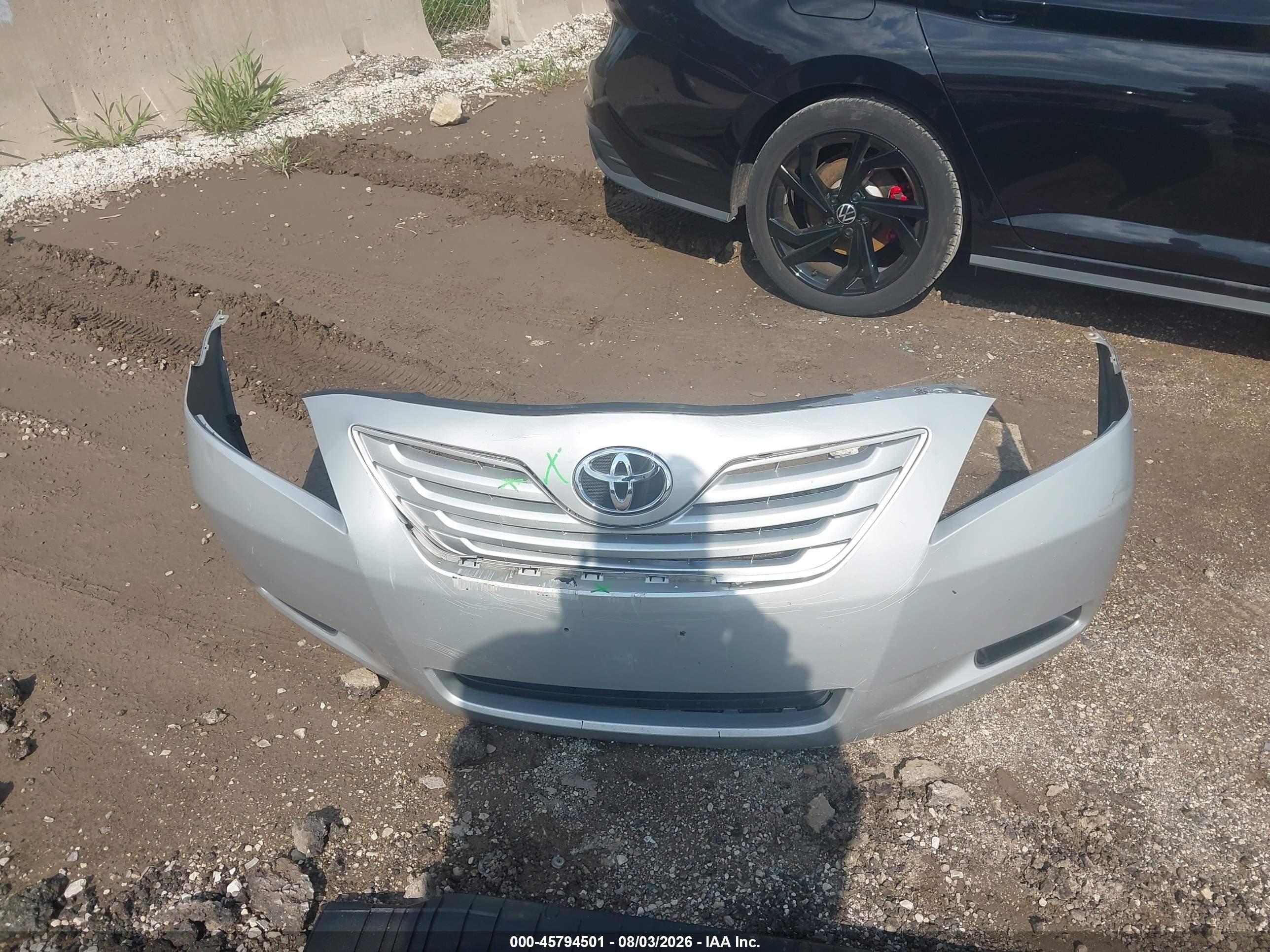 2009 Toyota Camry Le Silver vin: 4T1BE46K59U365334