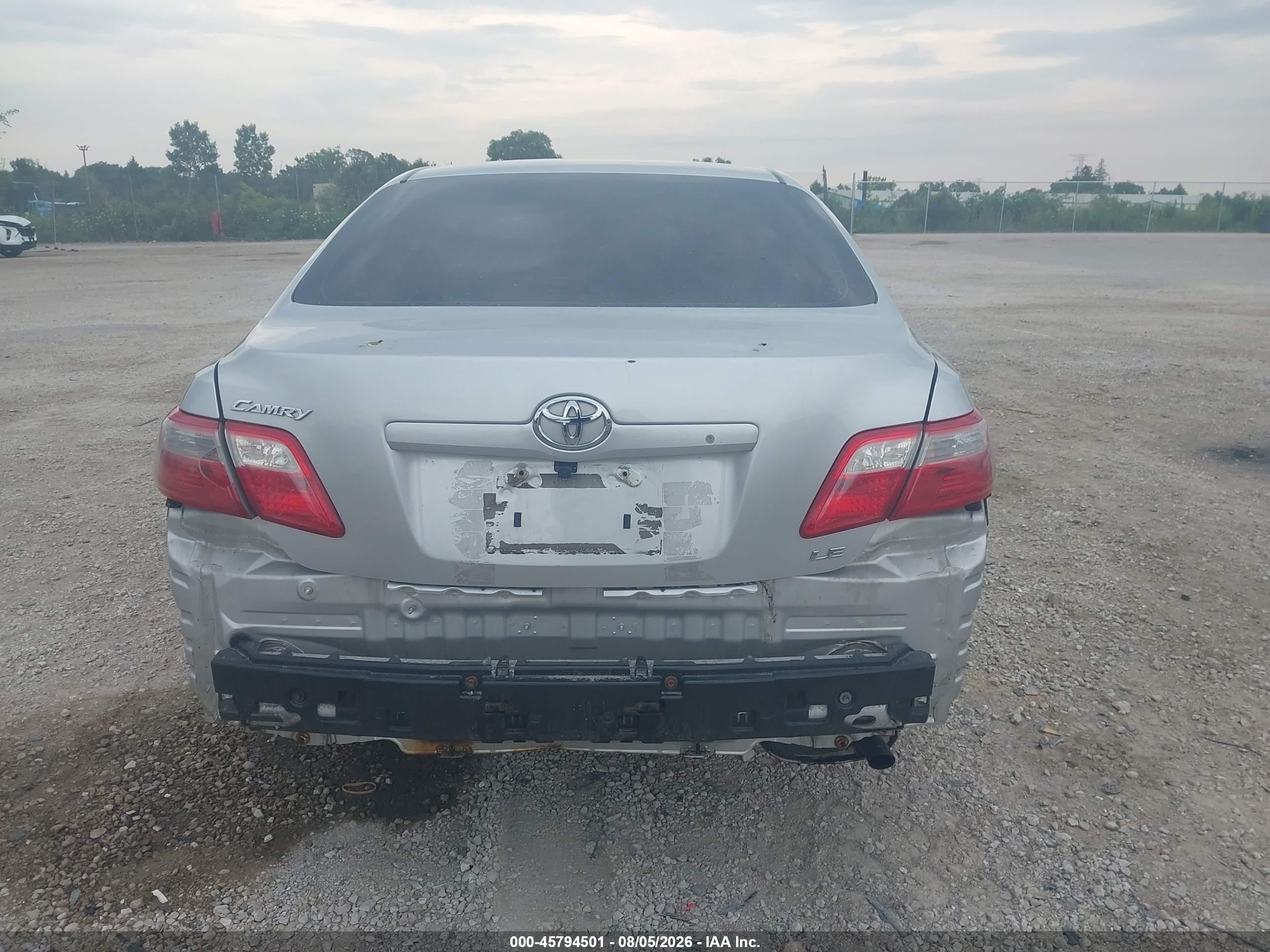 2009 Toyota Camry Le Silver vin: 4T1BE46K59U365334