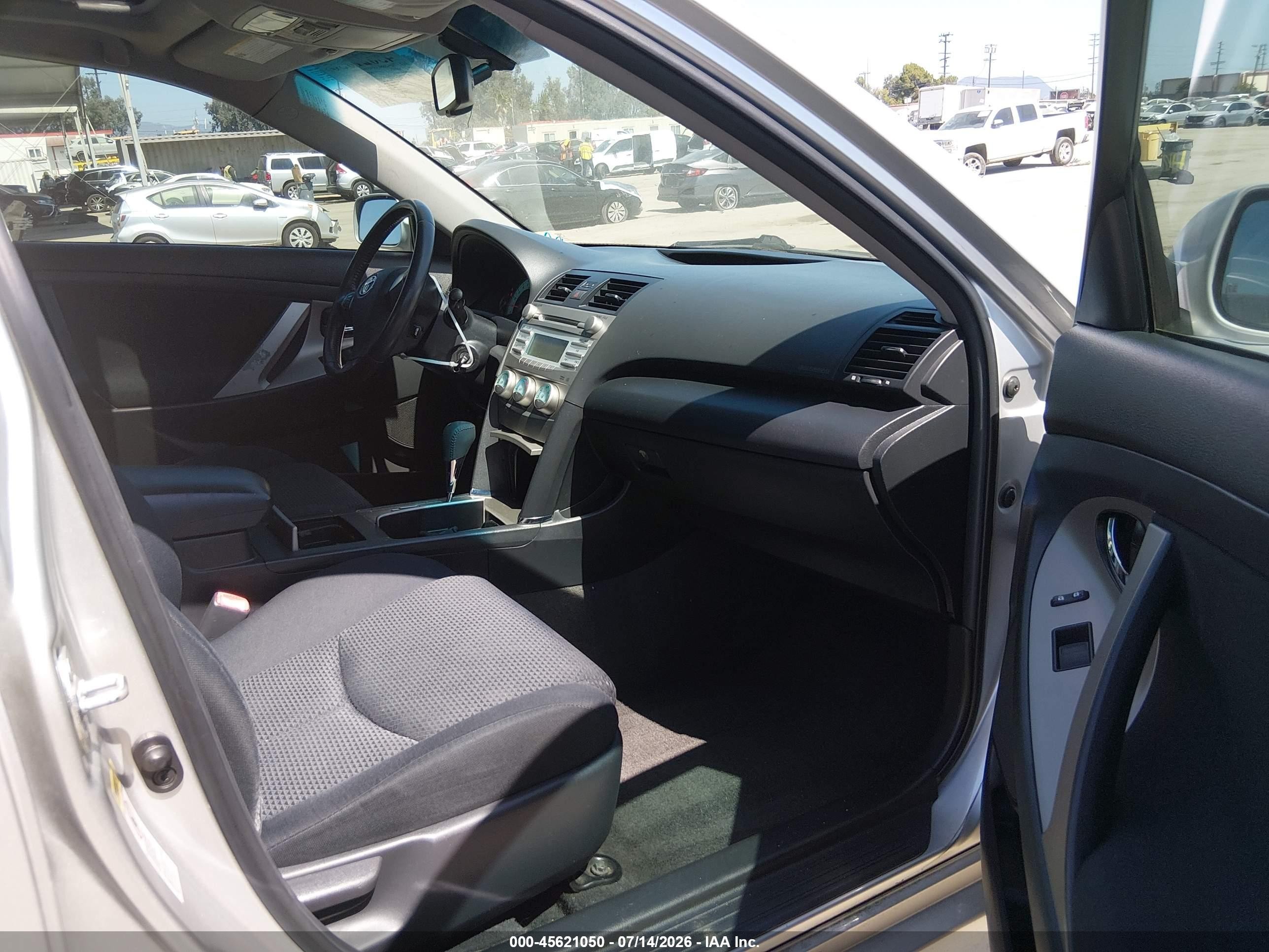 2009 Toyota Camry Se Silver vin: 4T1BE46K59U371022