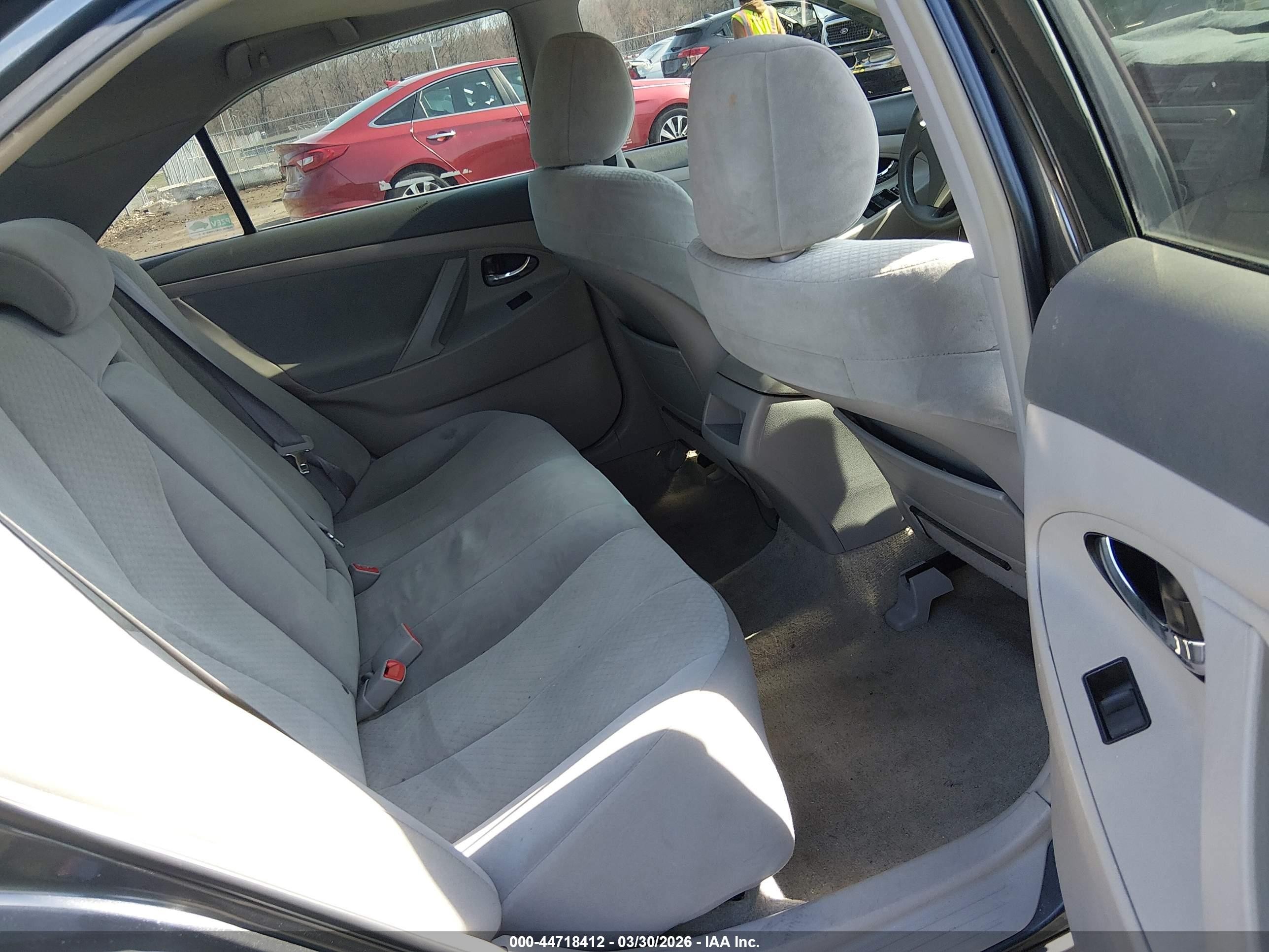 2009 Toyota Camry Le Black vin: 4T1BE46K59U374535