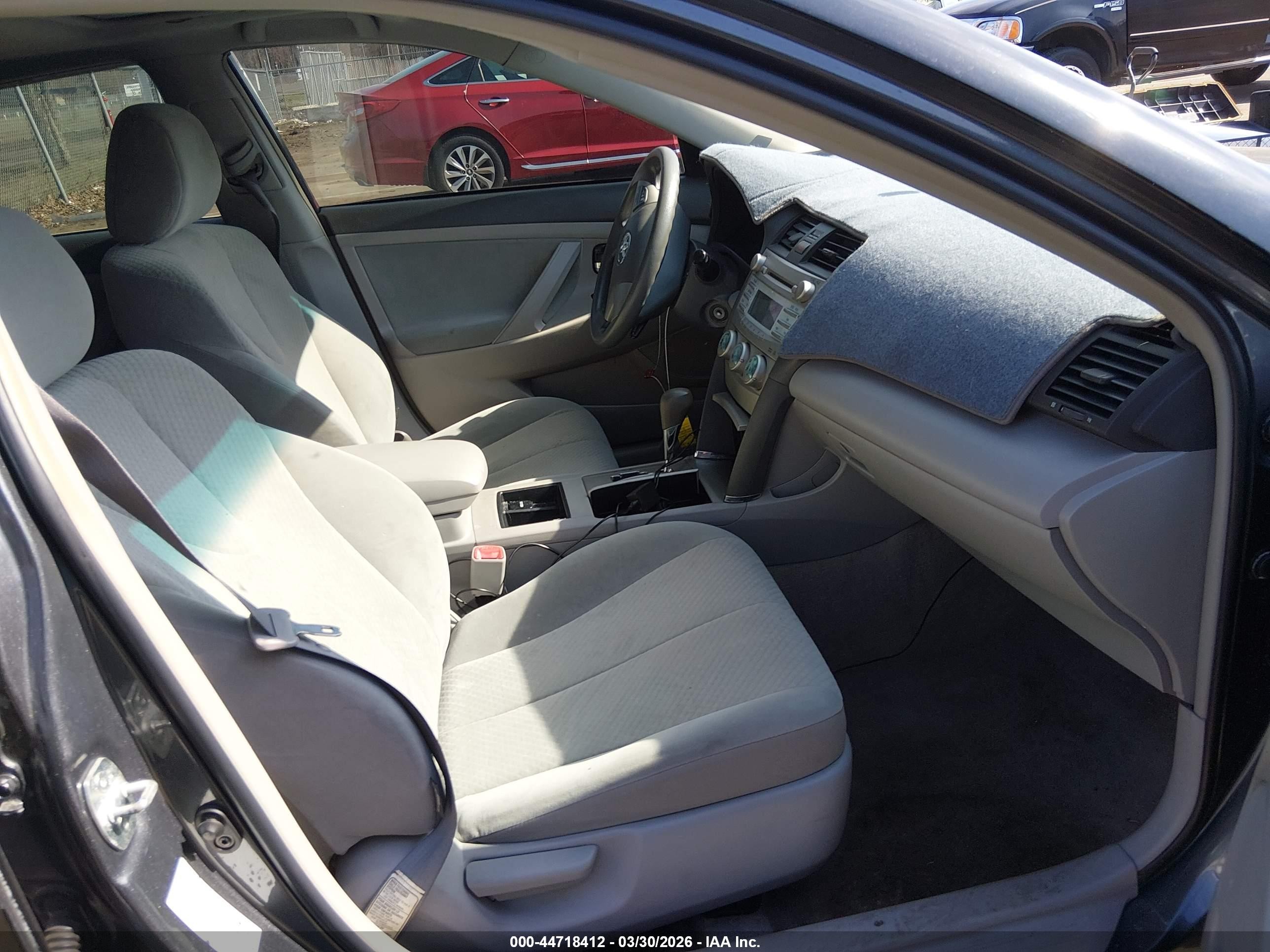 2009 Toyota Camry Le Black vin: 4T1BE46K59U374535