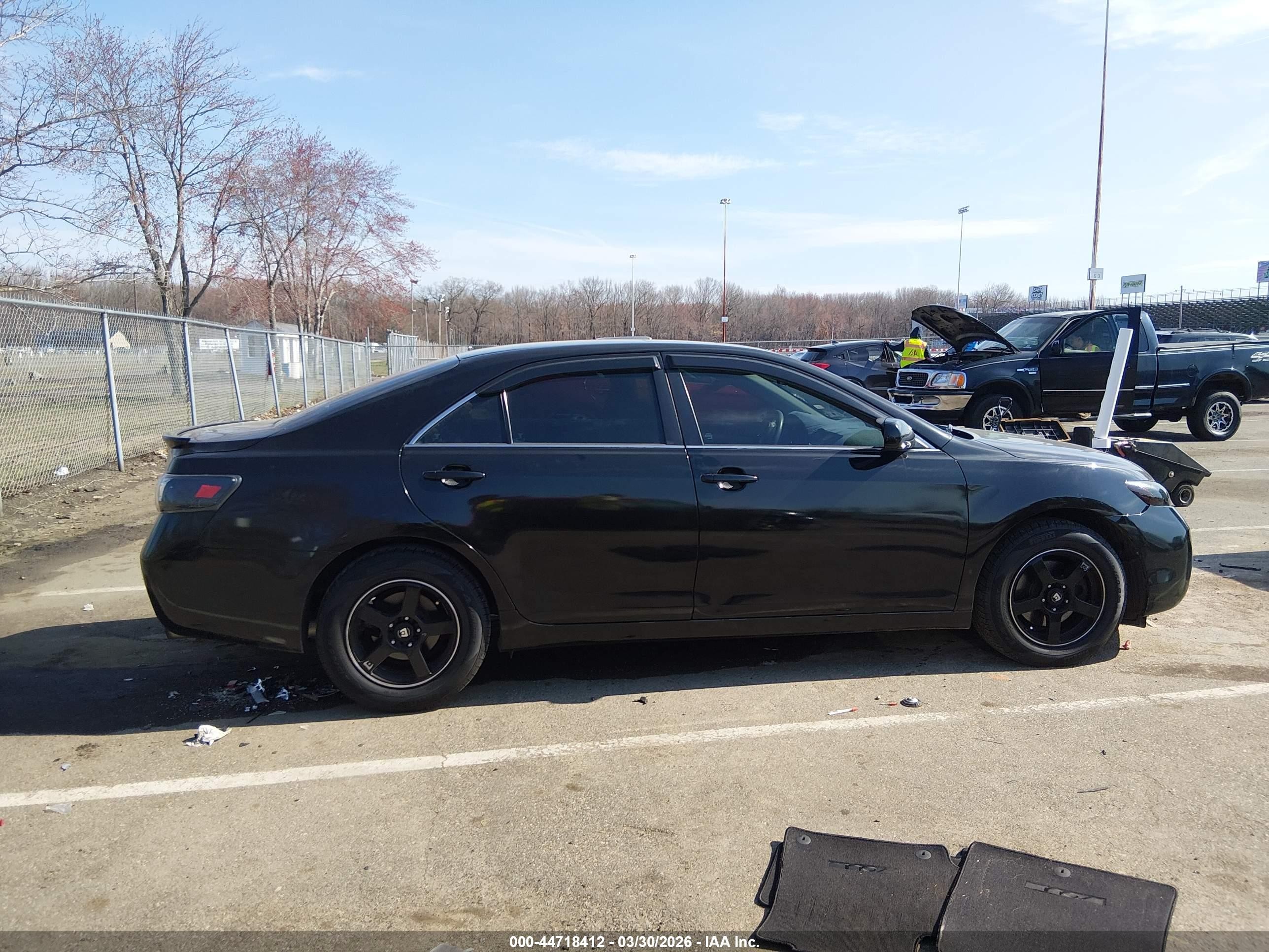 2009 Toyota Camry Le Black vin: 4T1BE46K59U374535