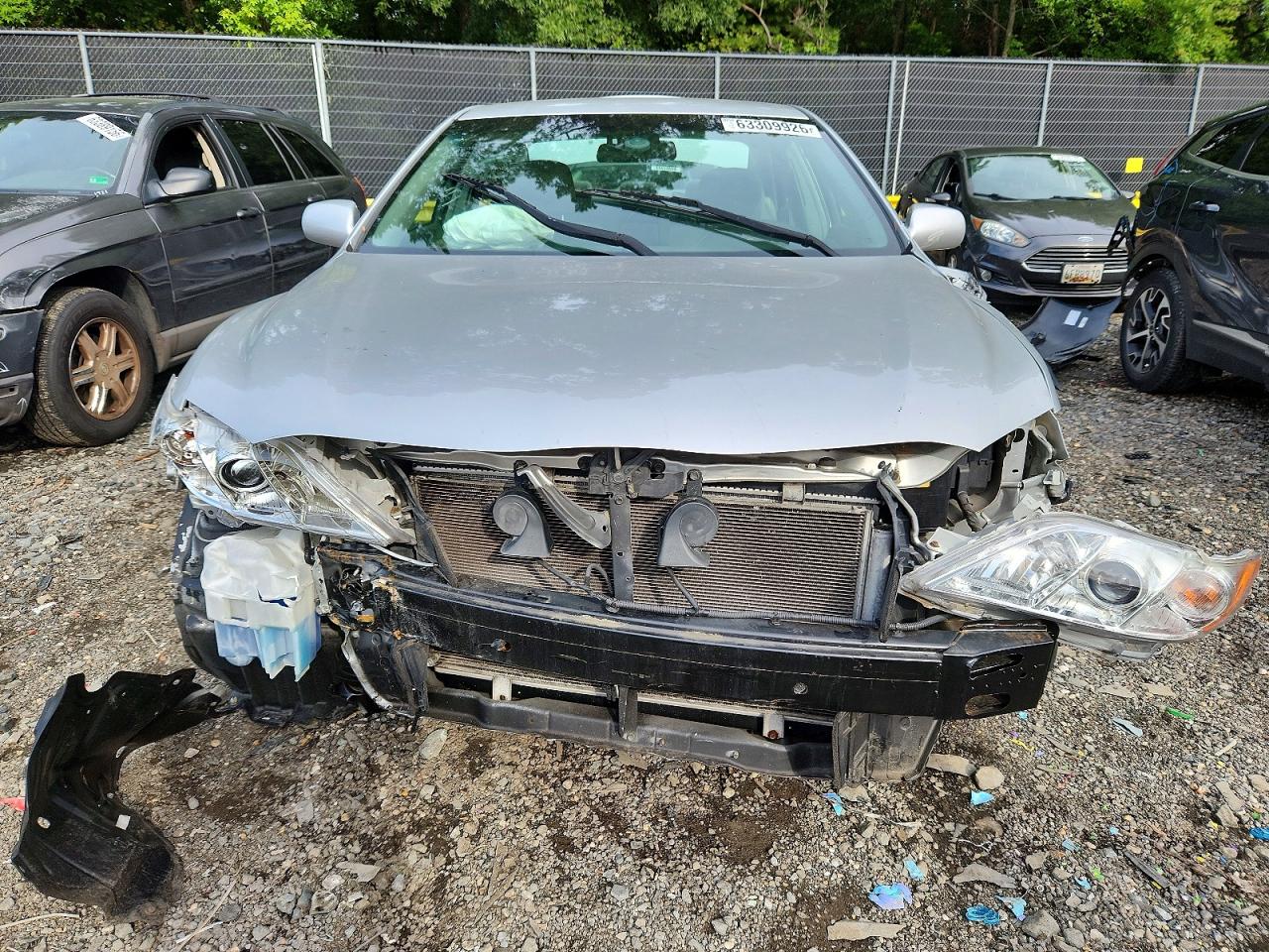 2009 Toyota Camry Le Silver vin: 4T1BE46K59U384837