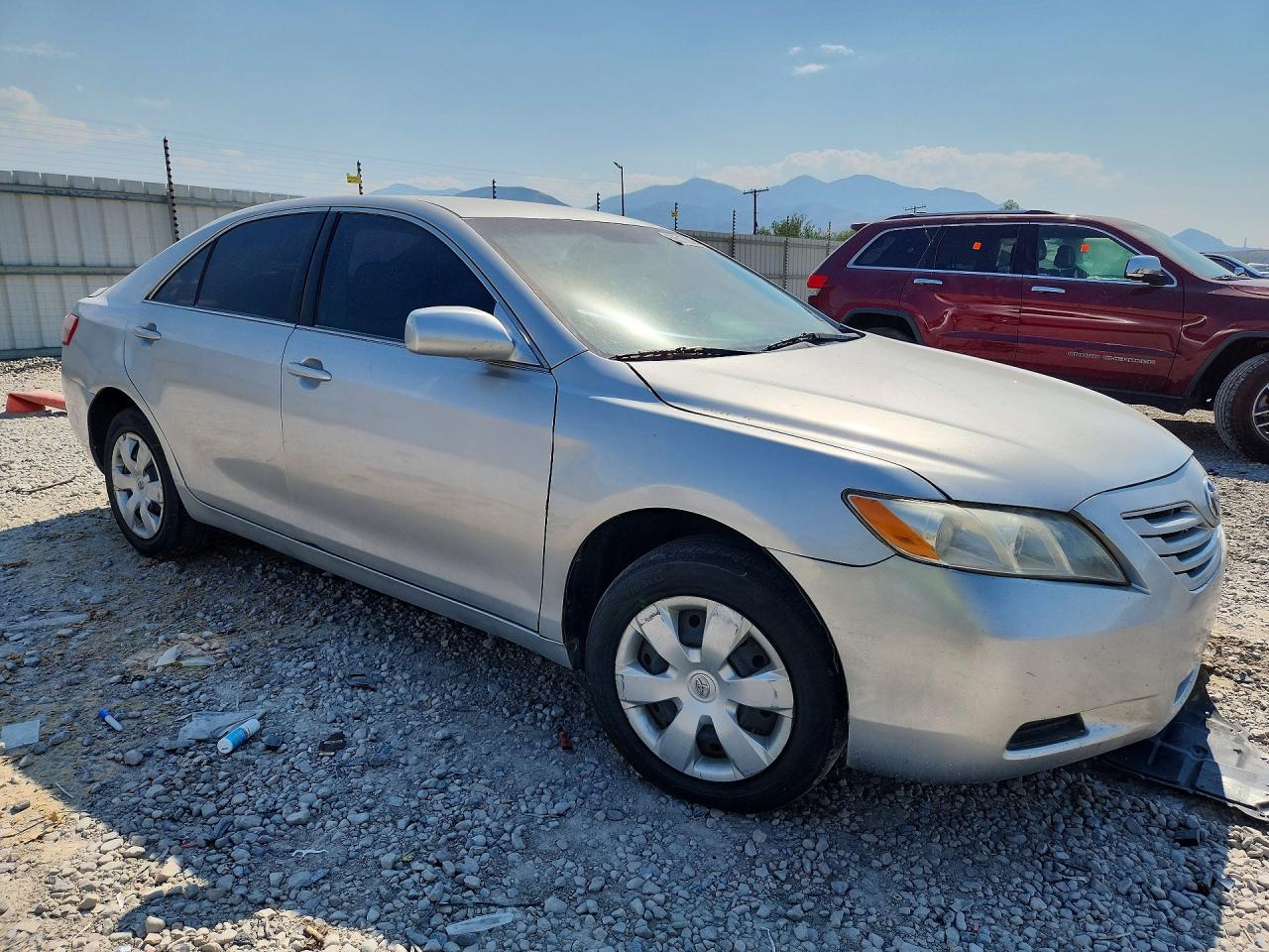 2009 Toyota Camry Le Silver vin: 4T1BE46K59U389908
