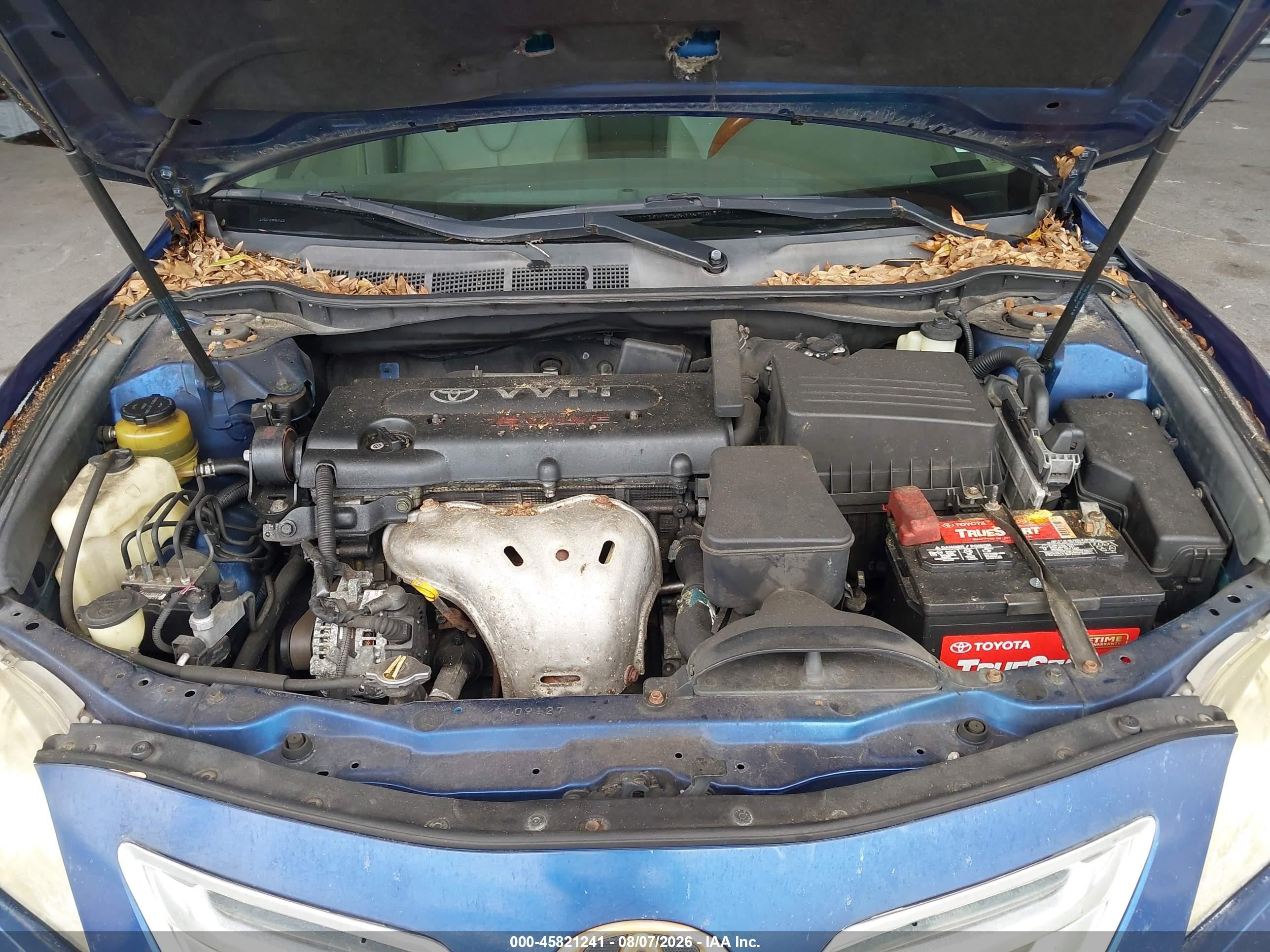 2009 Toyota Camry Le Blue vin: 4T1BE46K59U404424