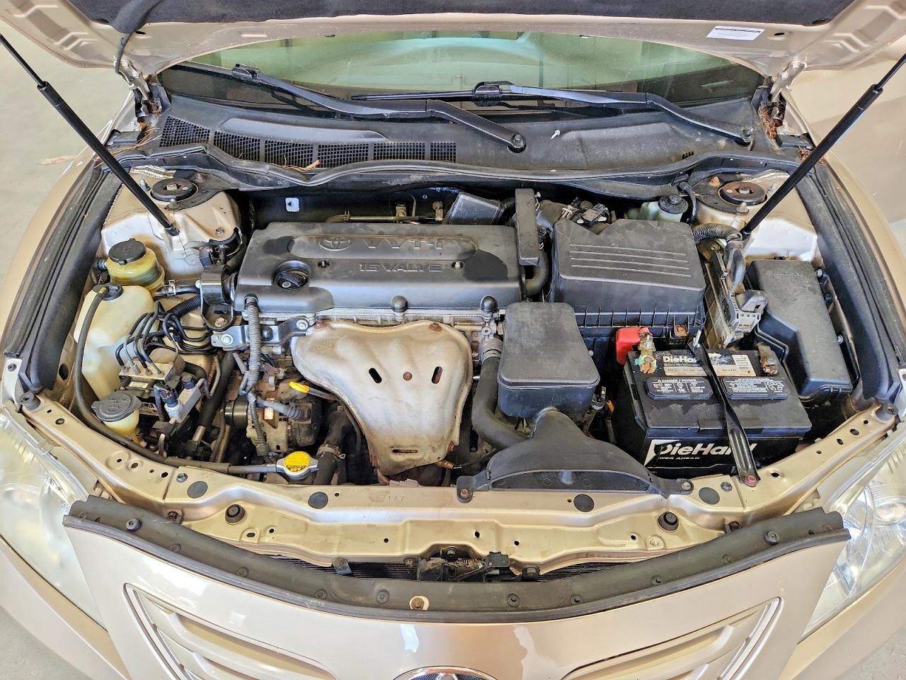 2009 Toyota Camry Le Tan vin: 4T1BE46K59U414886