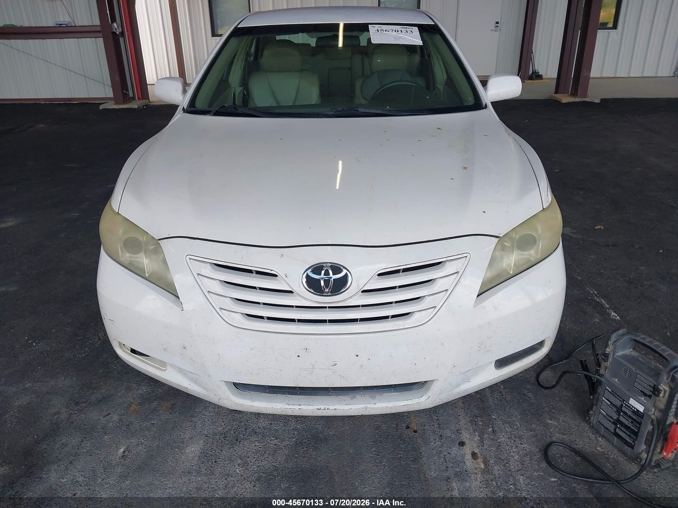 2009 Toyota Camry Le White vin: 4T1BE46K59U794991