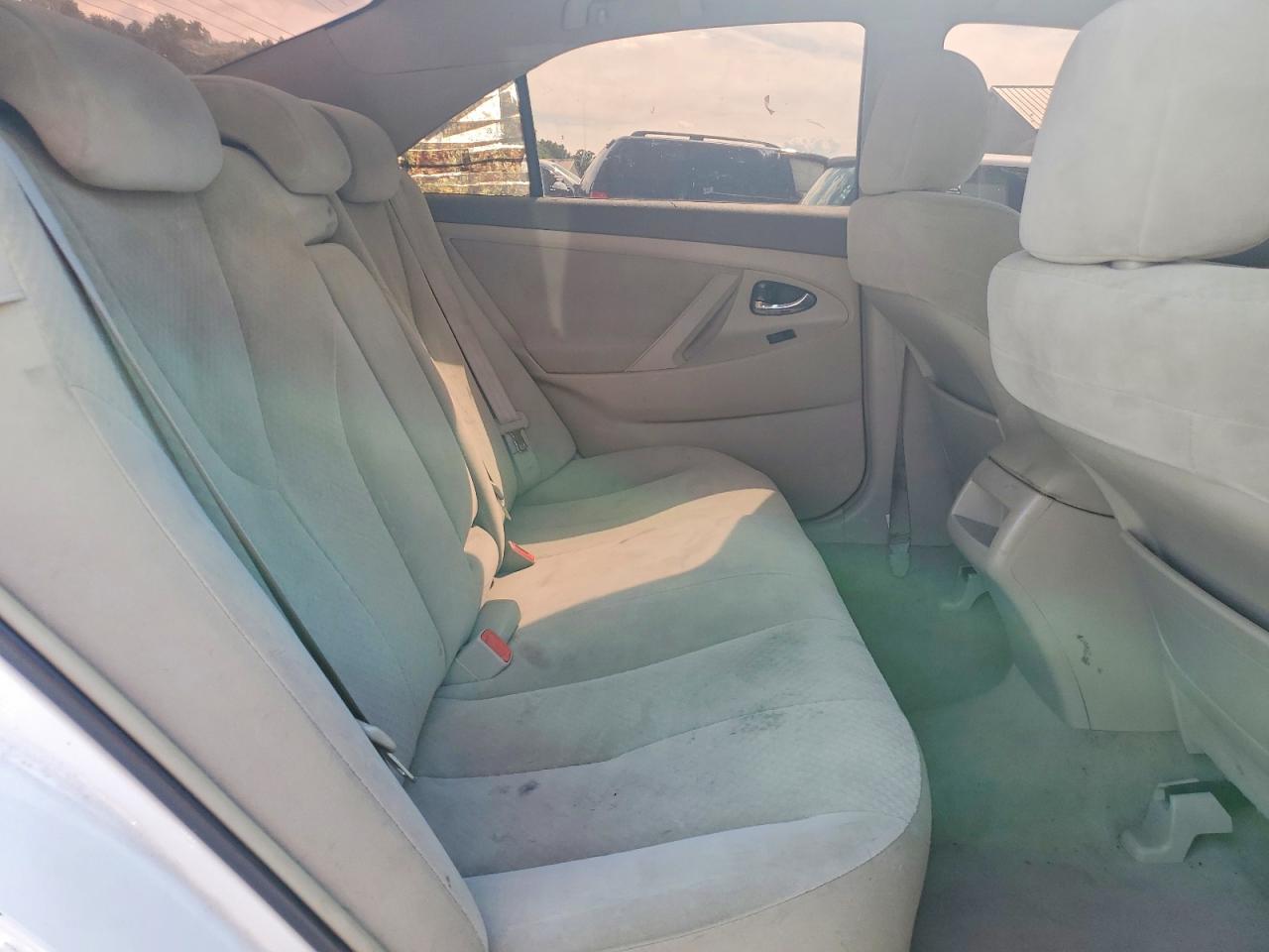 2009 Toyota Camry Le Белый vin: 4T1BE46K59U804953