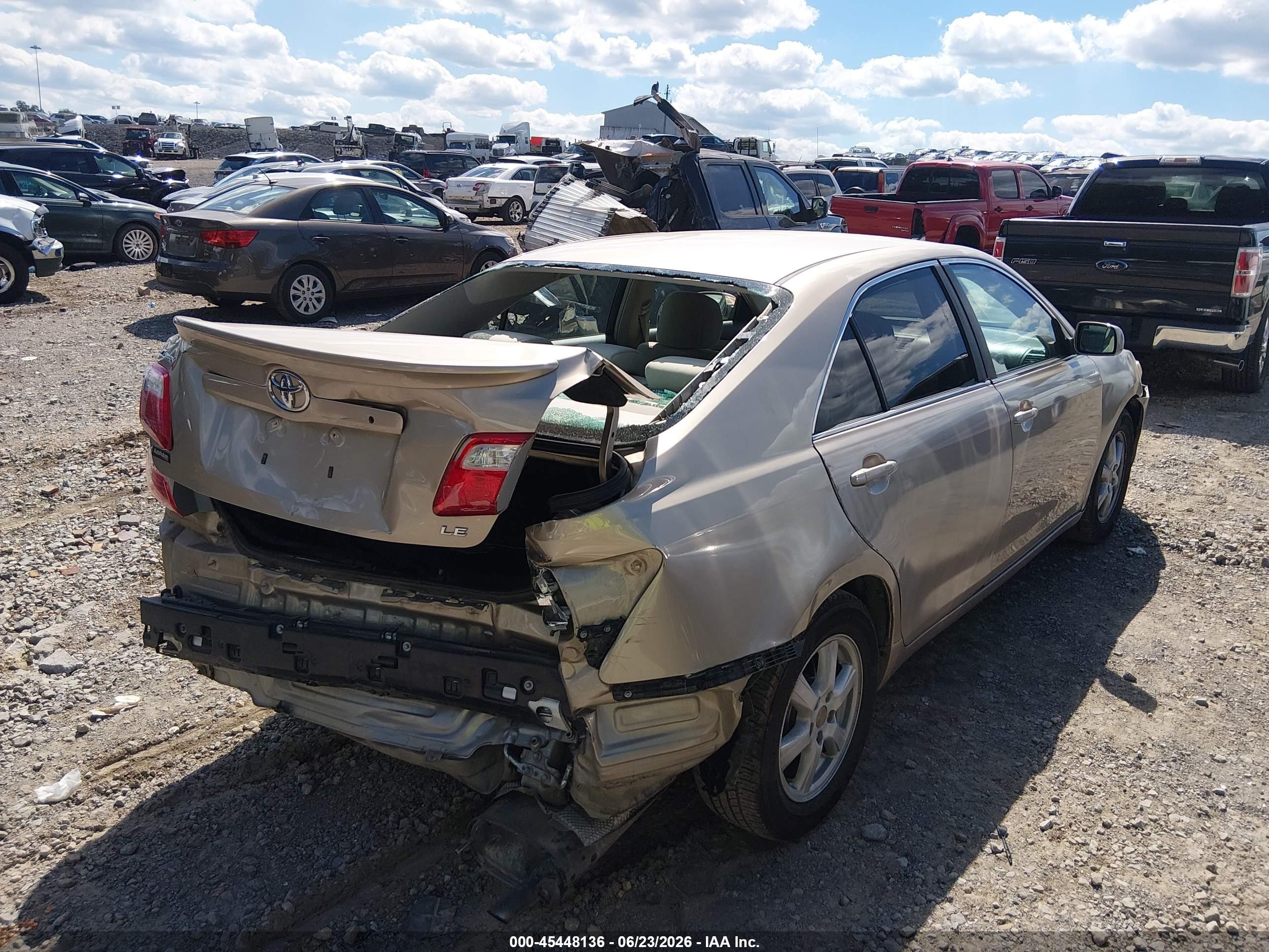 2009 Toyota Camry Le Золотой vin: 4T1BE46K59U818044