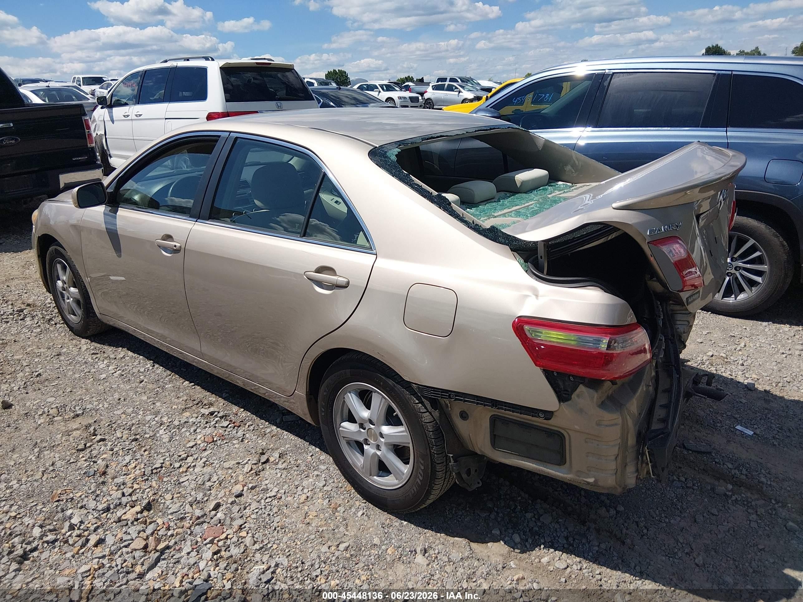 2009 Toyota Camry Le Золотой vin: 4T1BE46K59U818044