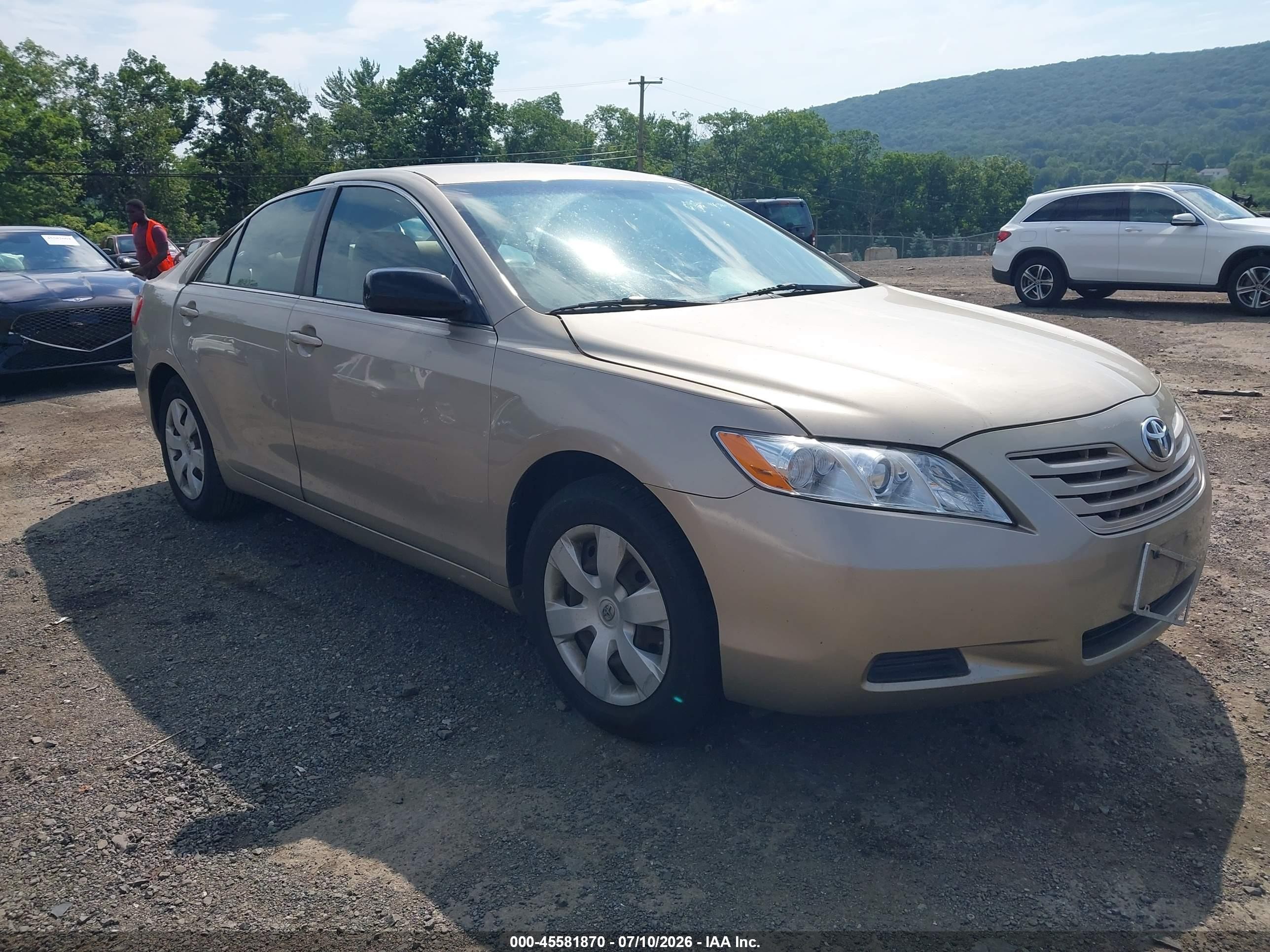 2009 Toyota Camry Le Tan vin: 4T1BE46K59U842487
